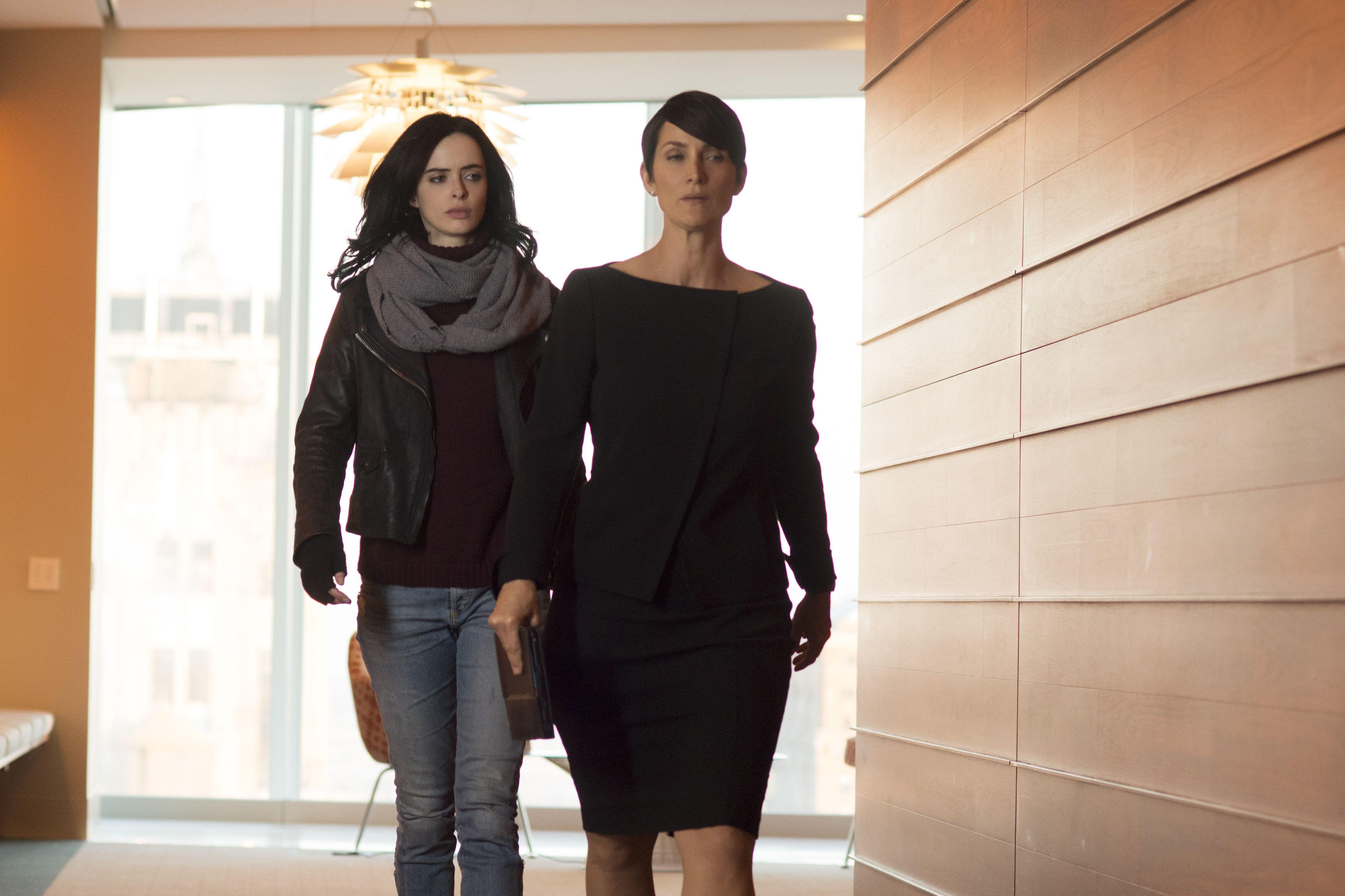Jessica Jones: Luke Cage, More in Over 20 New Image