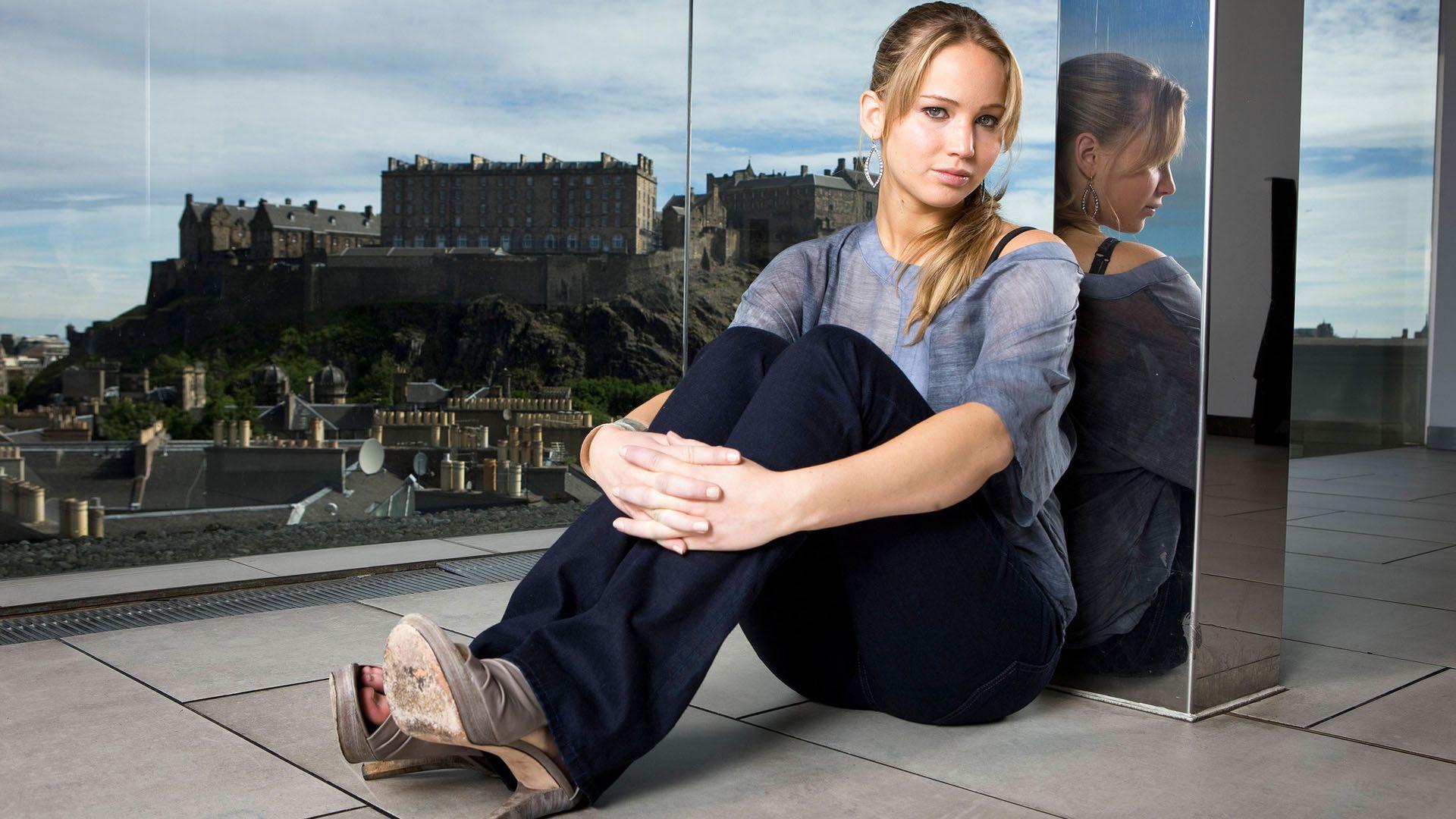 Jennifer Lawrence HD Wallpaper