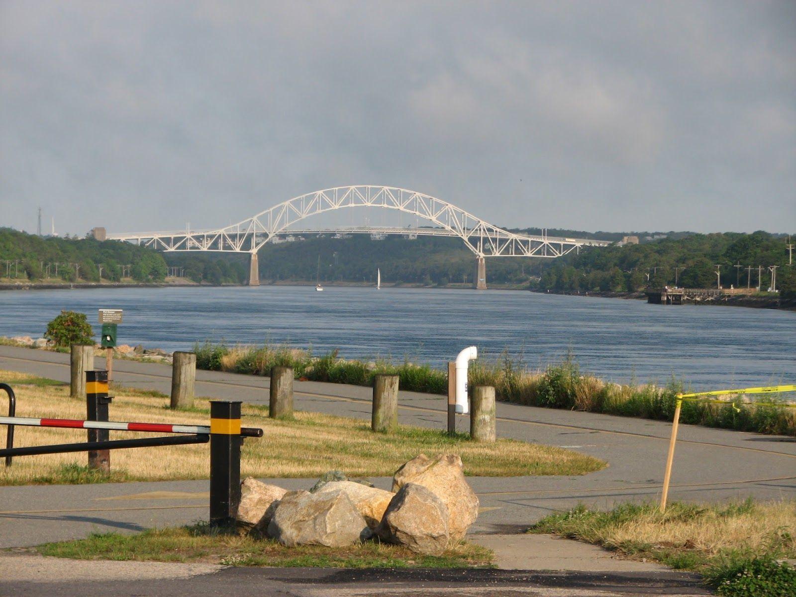 Sandwich Marina Play Area Cod. <center