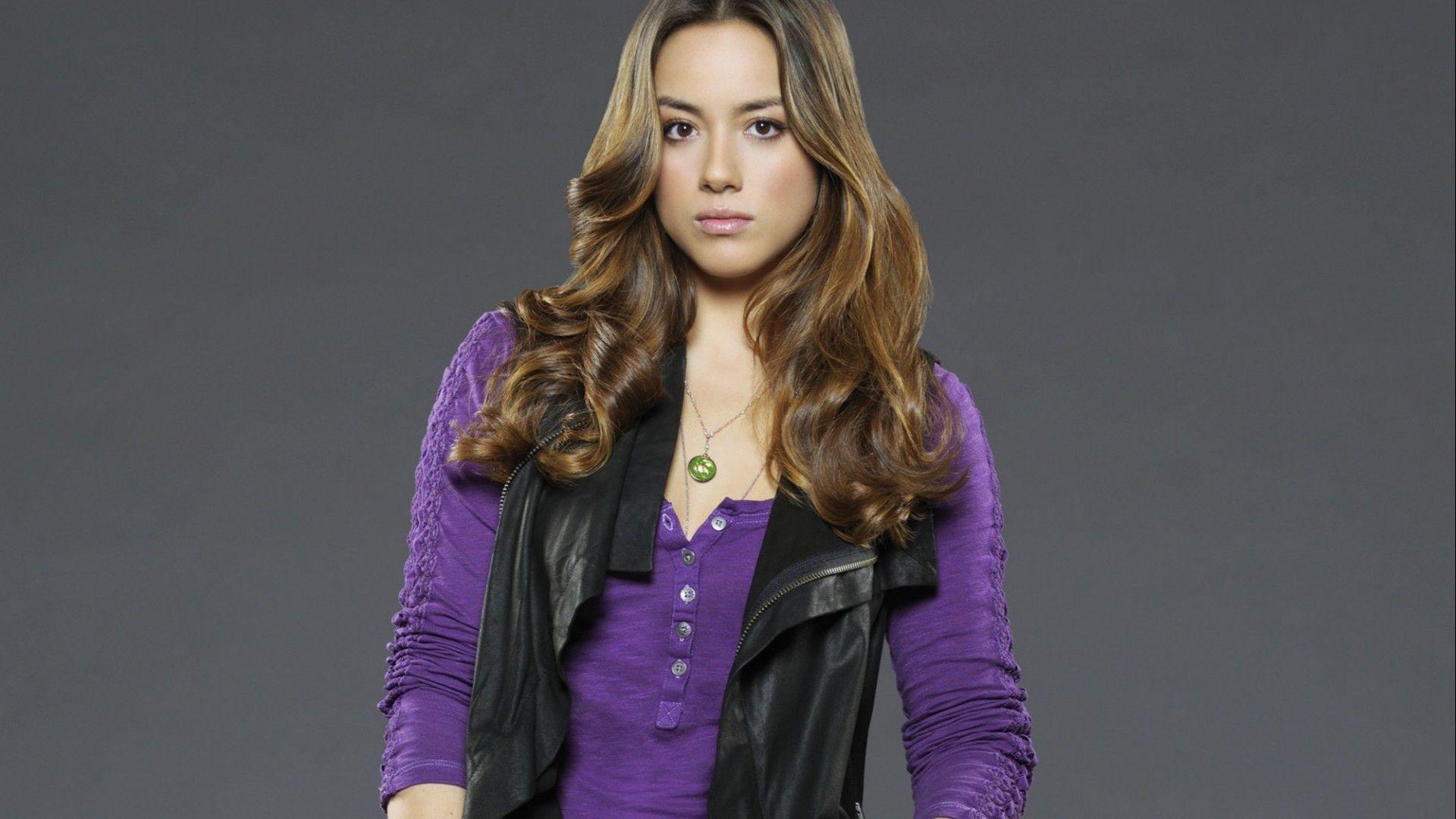 Chloe Bennet Wallpapers - Wallpaper Cave