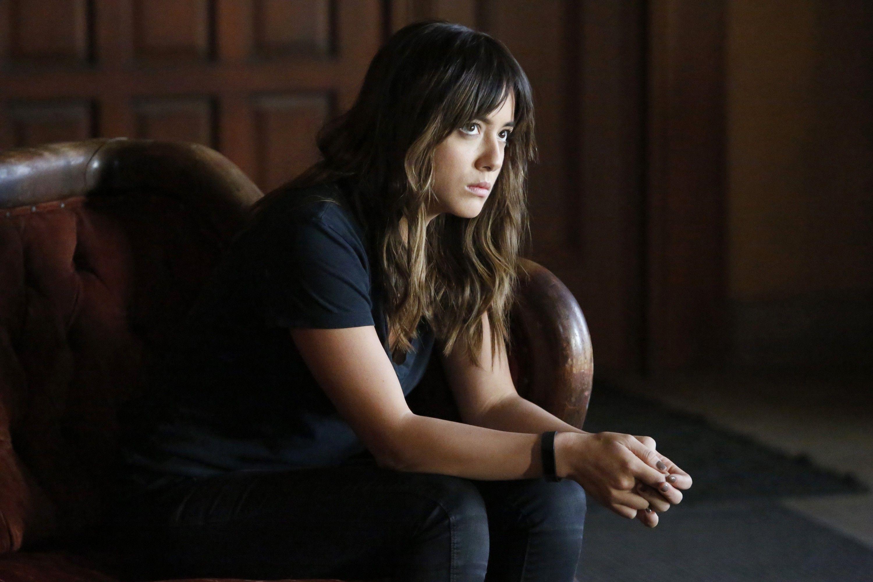 Chloe Bennet Wallpapers Wallpaper Cave 