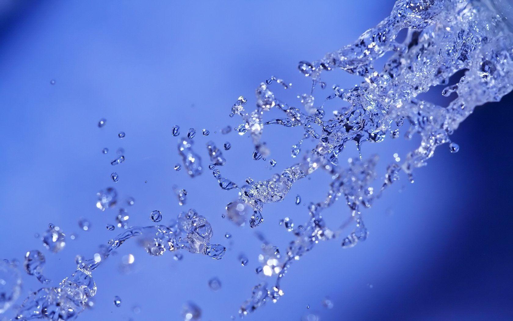 Water Drop HD Wallpaper