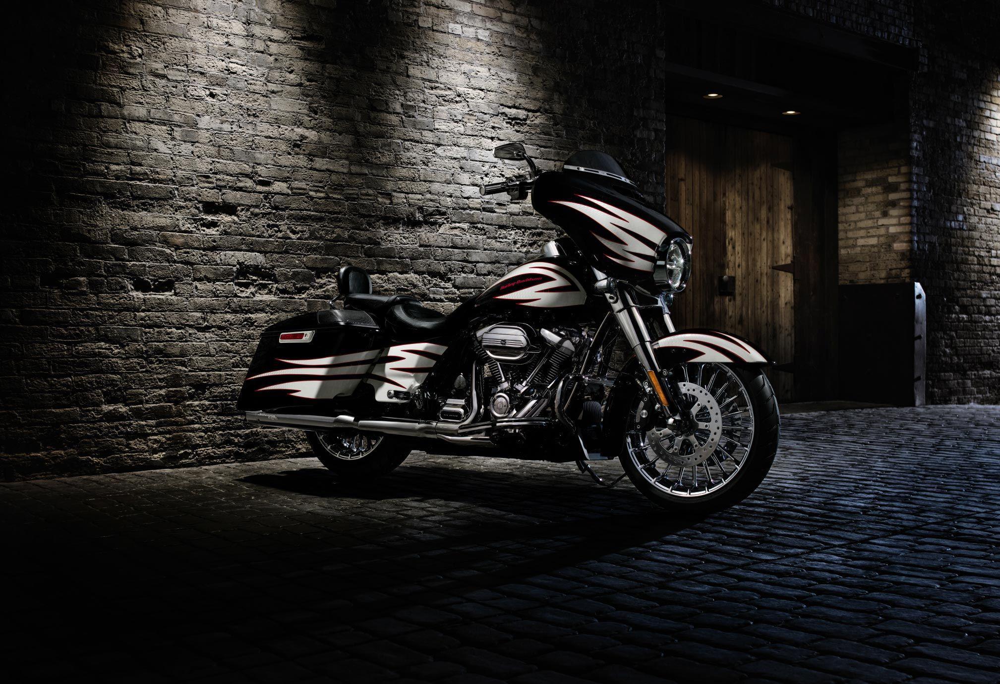 Harley Davidson Street Glide Full HD Wallpaper And Background