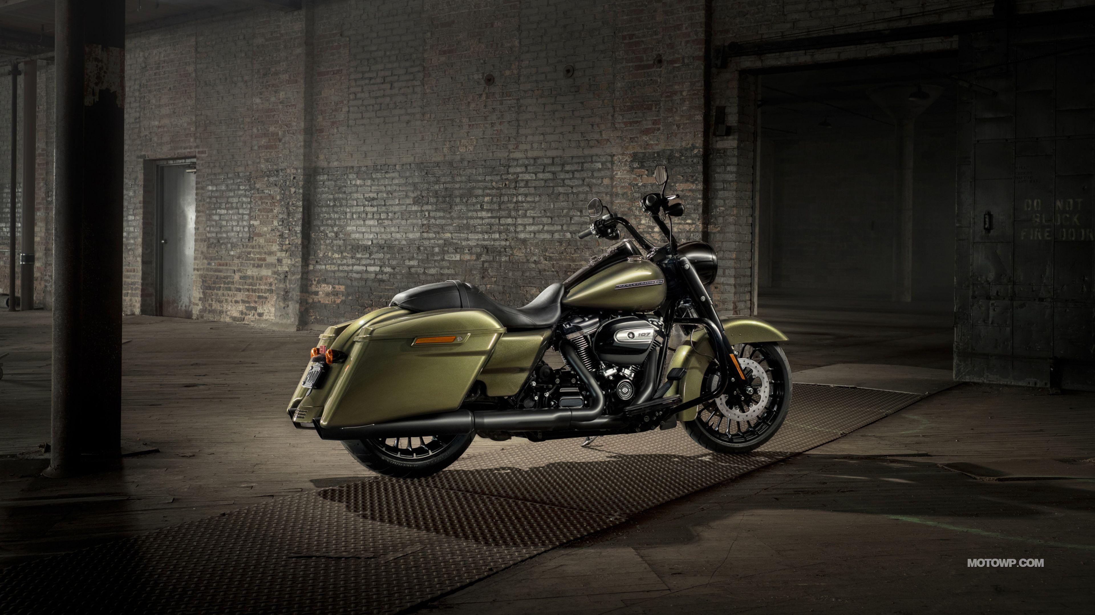 Motorcycles Desktop Wallpaper Harley Davidson Touring Road King