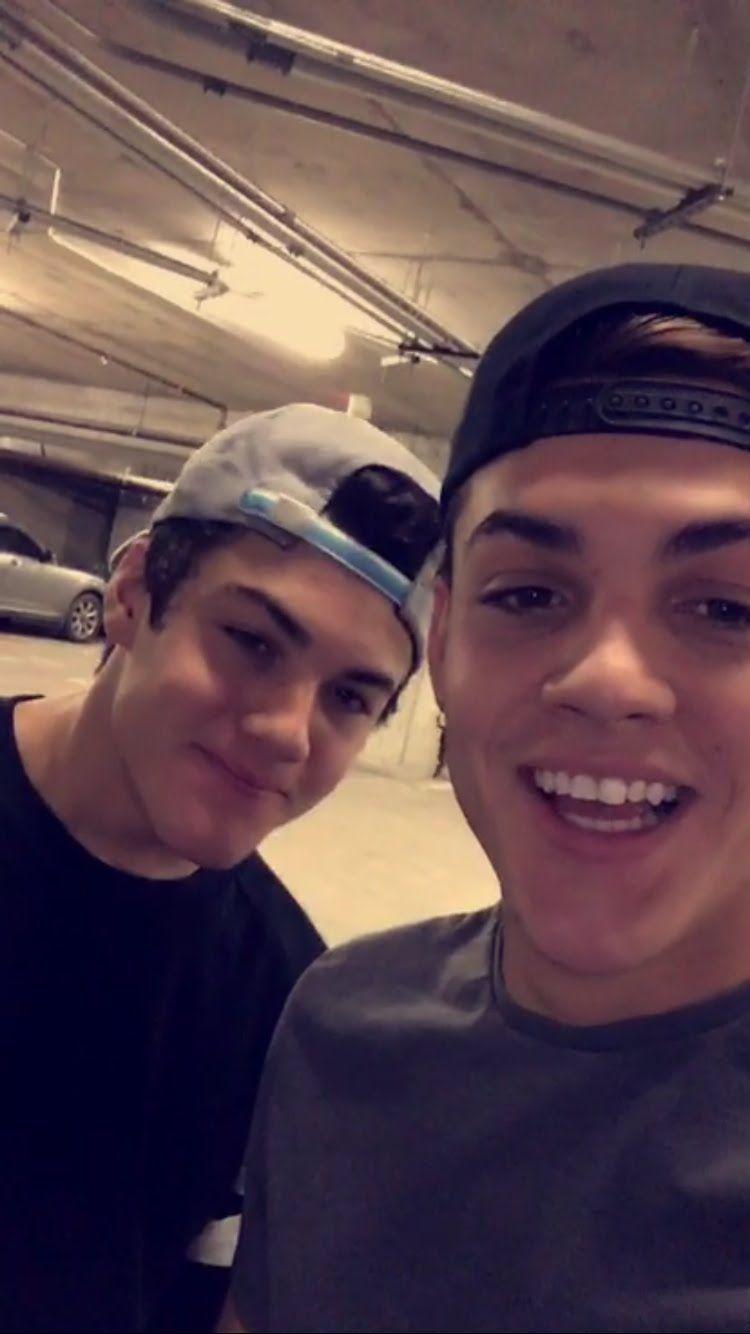 Songs In 01 06 2015 12 2016 Dolan Twins' Snapchat Stories