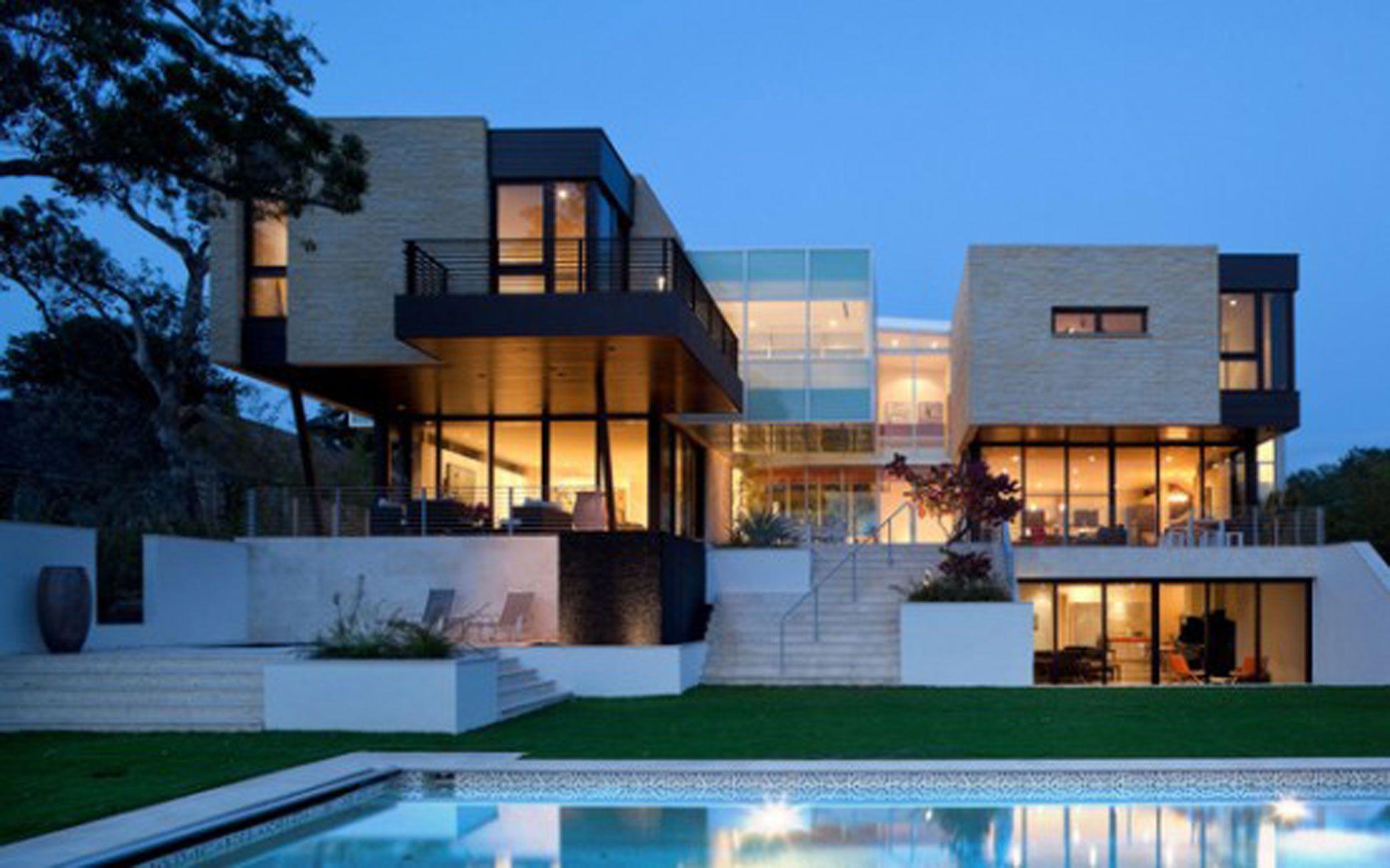 Big Modern Houses