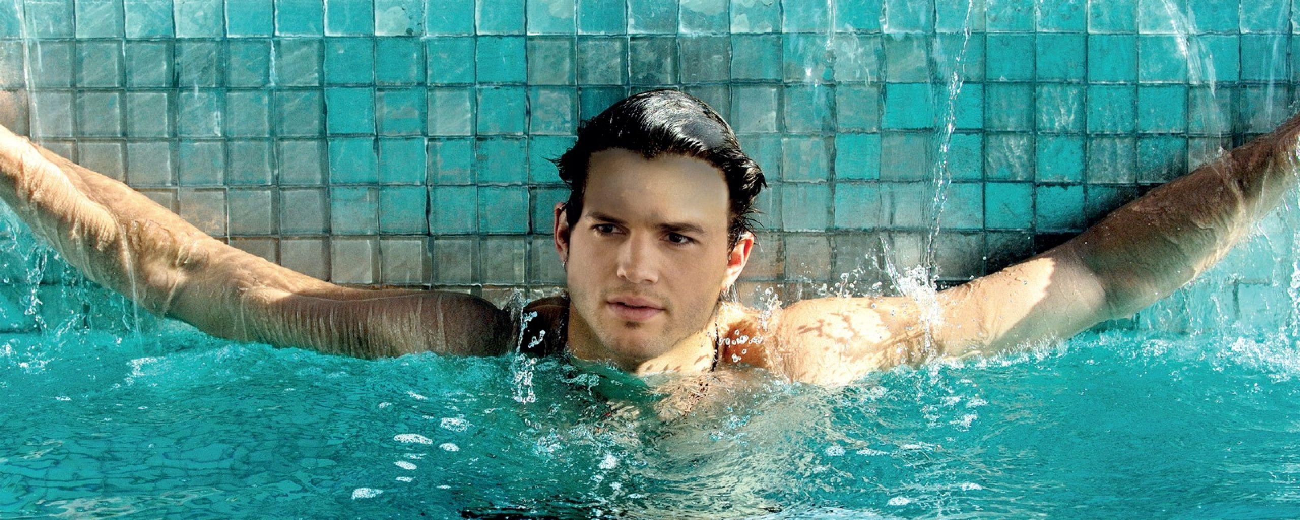 Download Wallpaper 2560x1024 Ashton kutcher, swimming pool, Actor