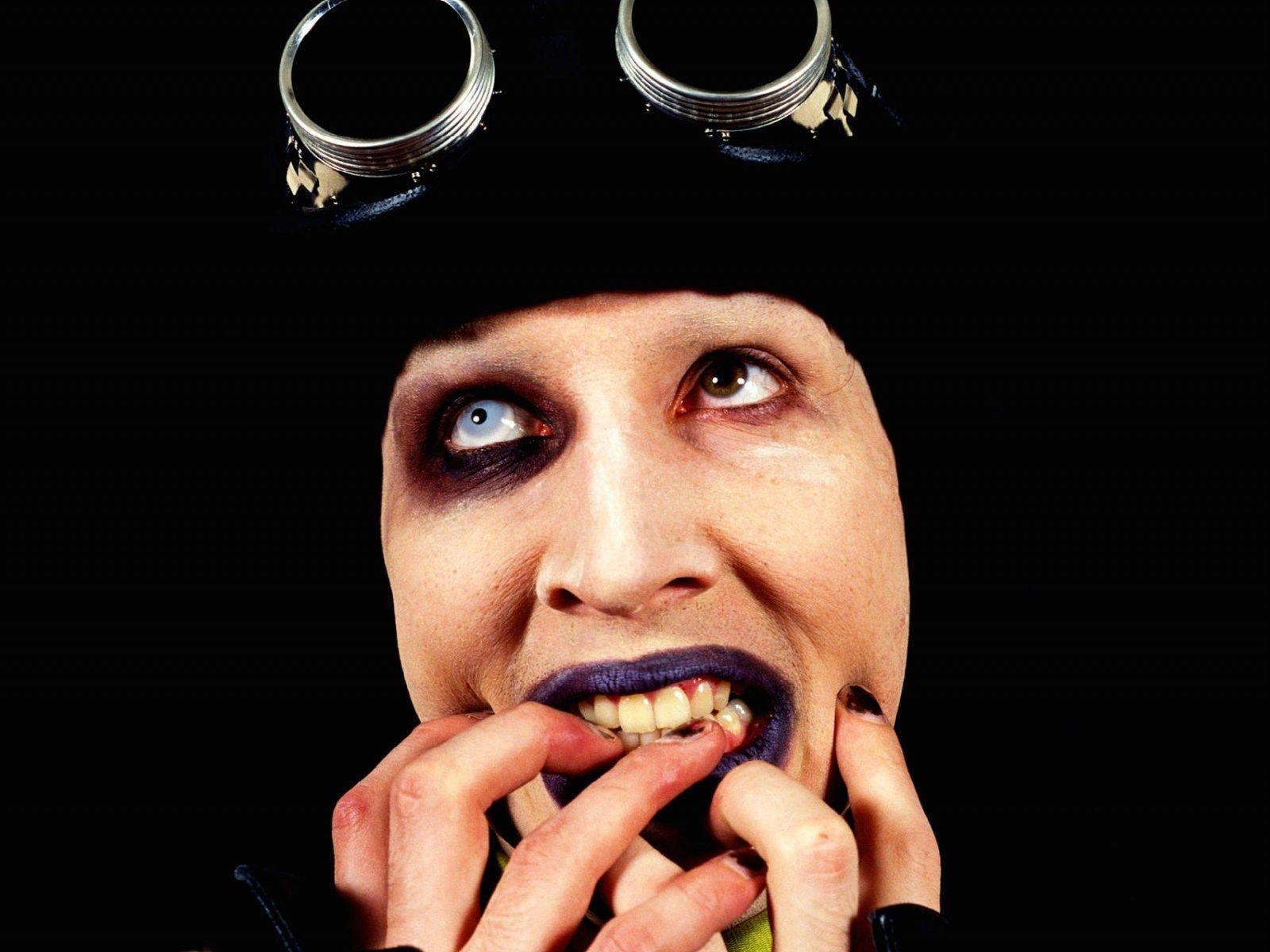 marilyn manson image: Wallpaper Collection by Edison Ross 2017