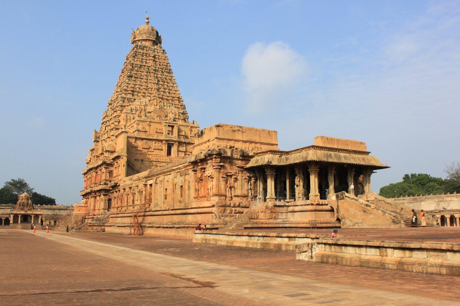 Visitor For Travel: Brihadeeswara Temple Thanjavur, Tamilnadu