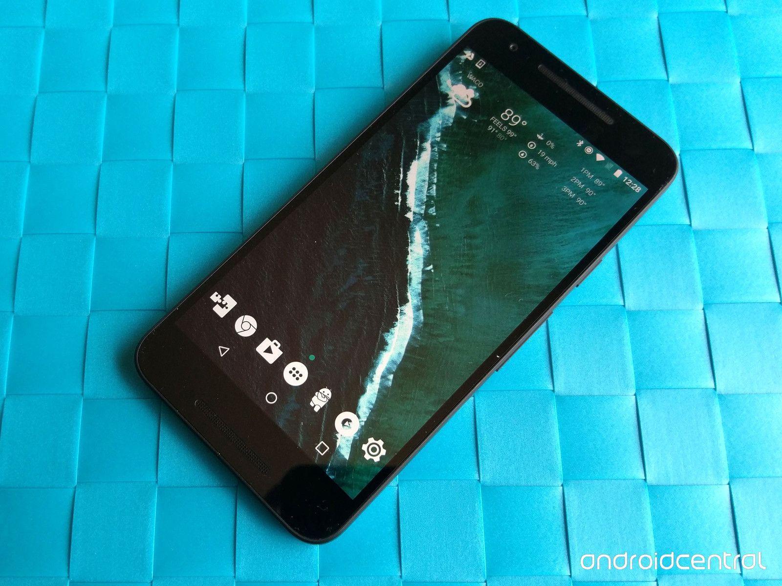 Celebrate the release of Nougat with these Nexus wallpaper
