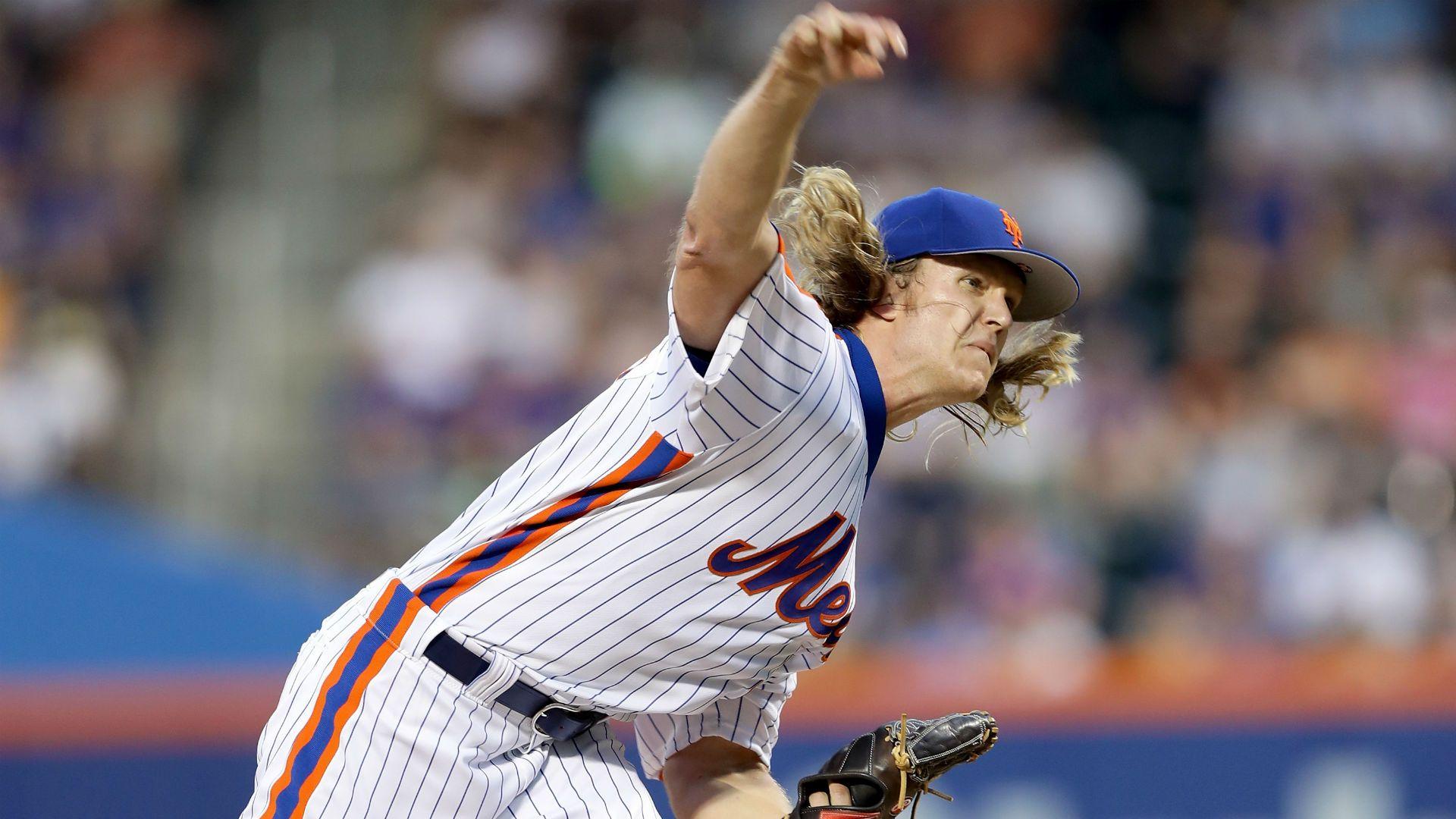 Mets' Noah Syndergaard ejected for throwing behind Chase Utley