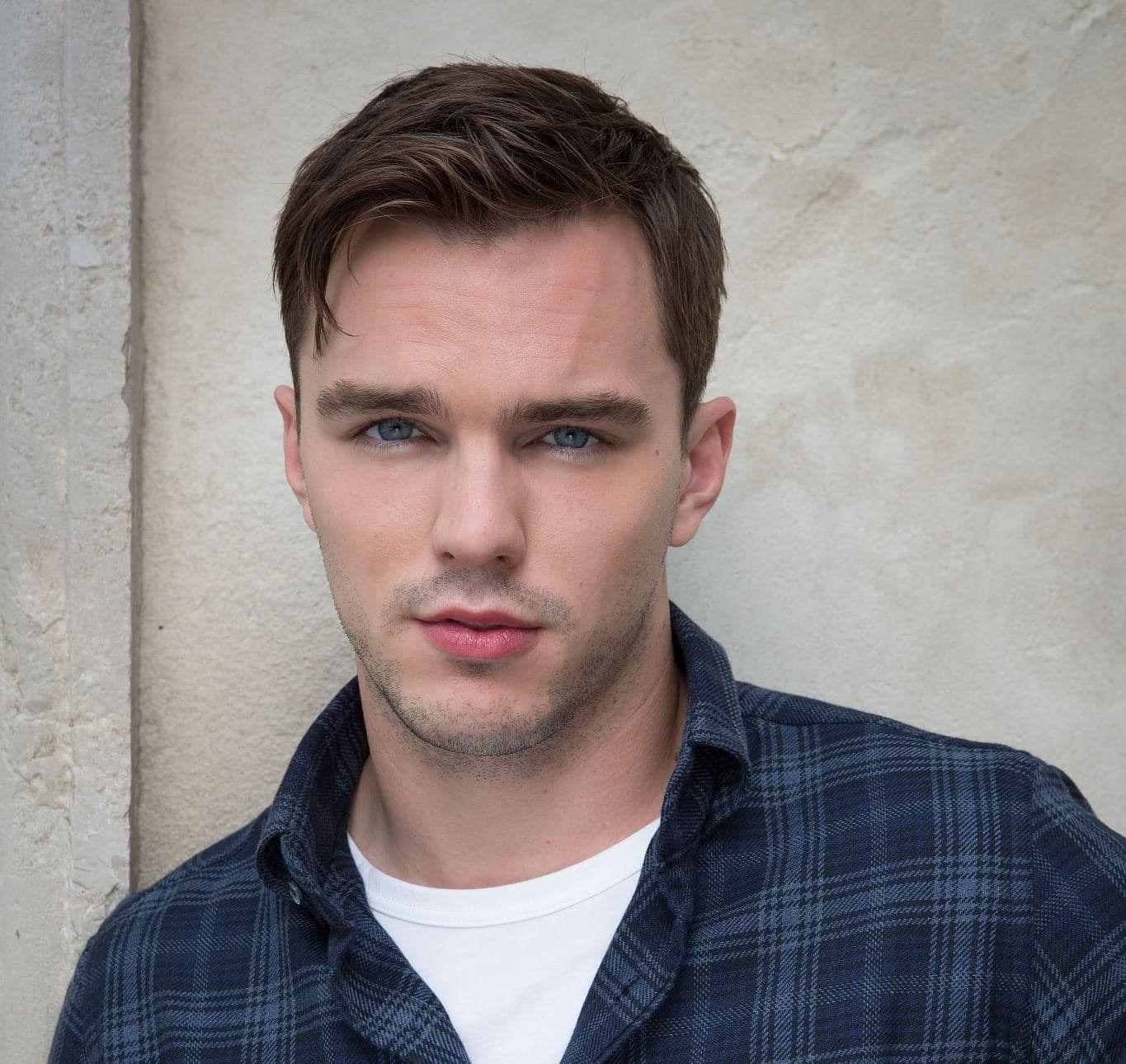Nicholas Hoult 2017 Wallpapers - Wallpaper Cave