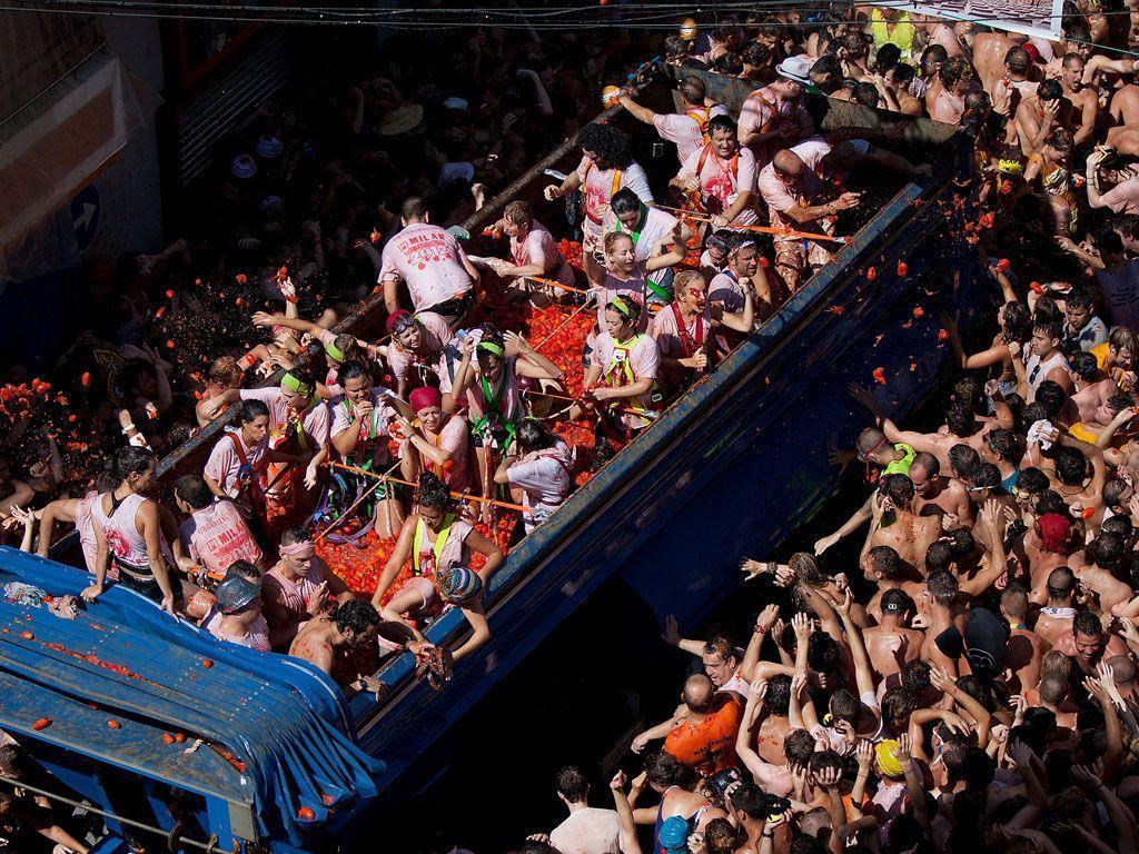 Facts About The La Tomatina Festival In Spain Sherpa