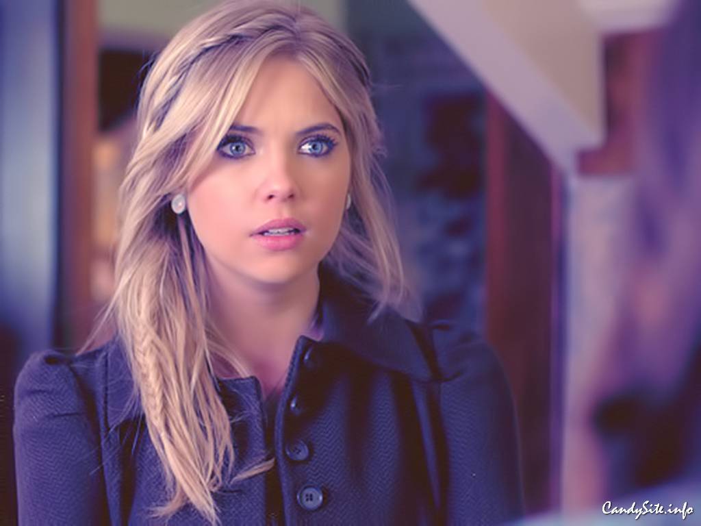 Ashley Benson wallpaperx768