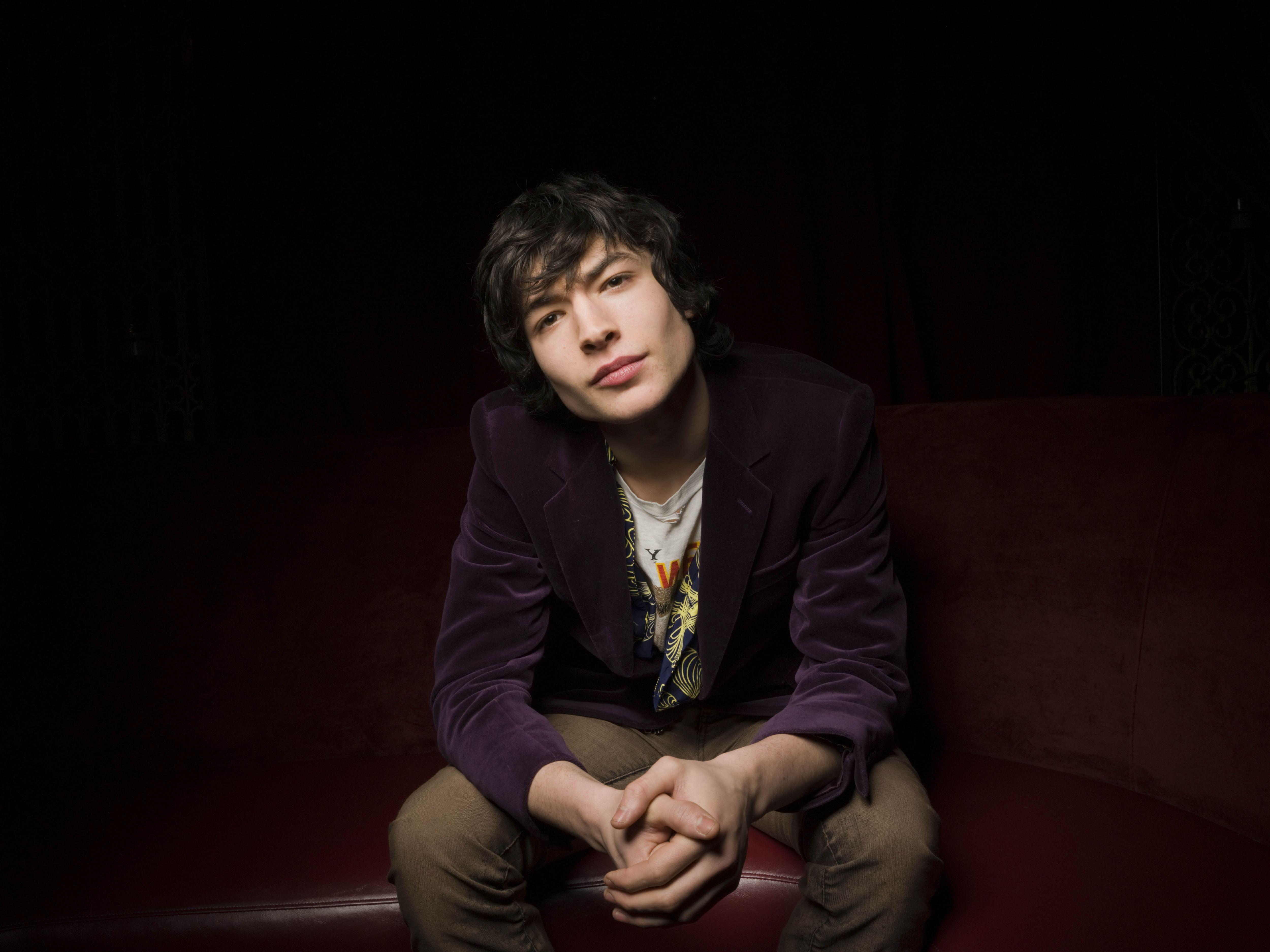 Ezra Miller Wallpapers - Wallpaper Cave