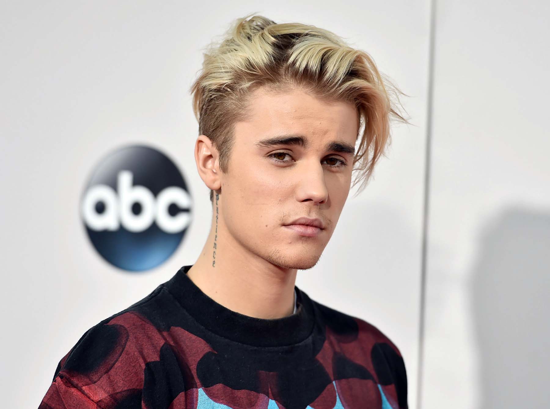 Justin bieber new hair color Hair is our crown