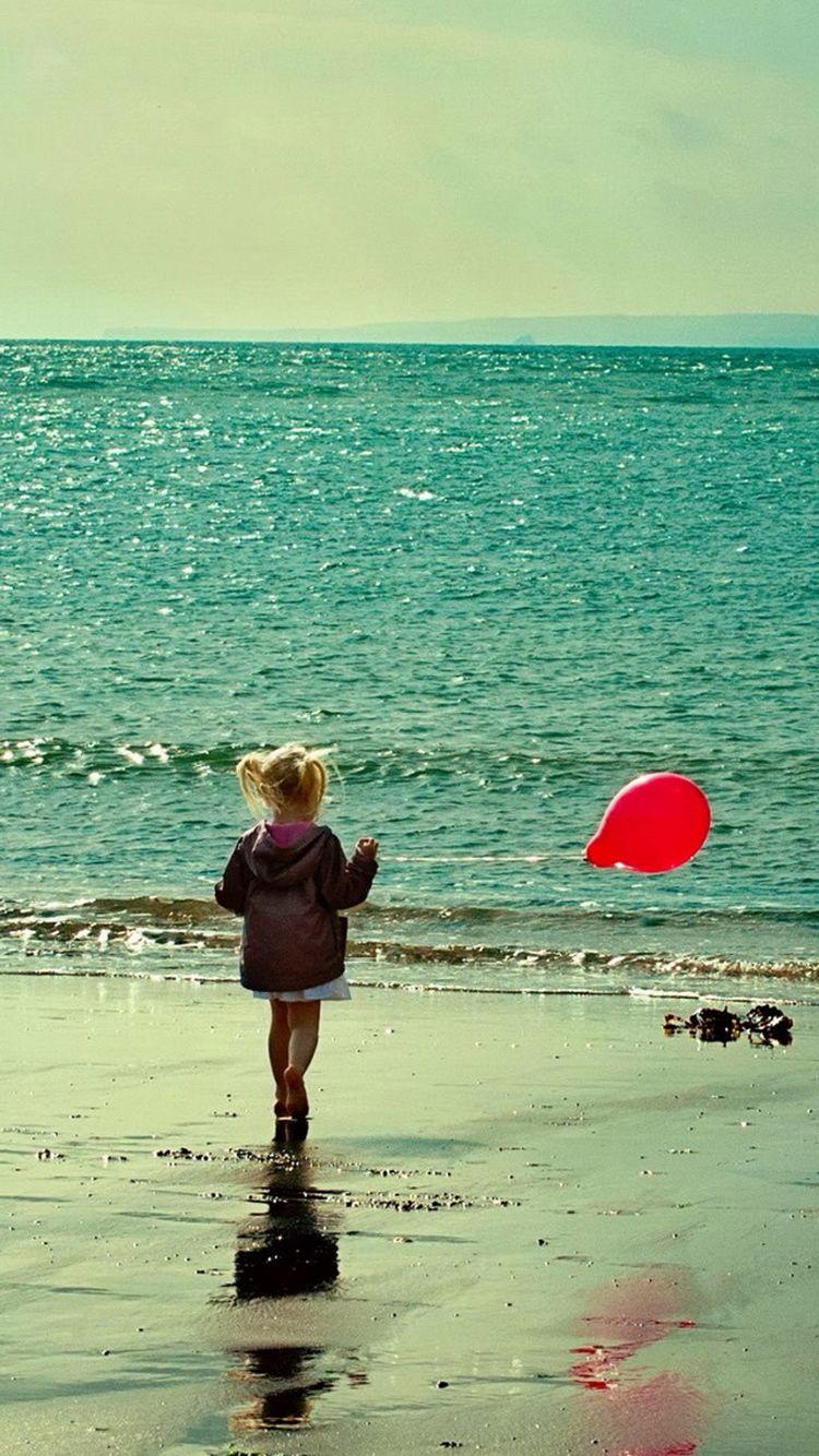 Beach Girl Red Balloon iPhone 6 Wallpaper / iPod Wallpaper HD