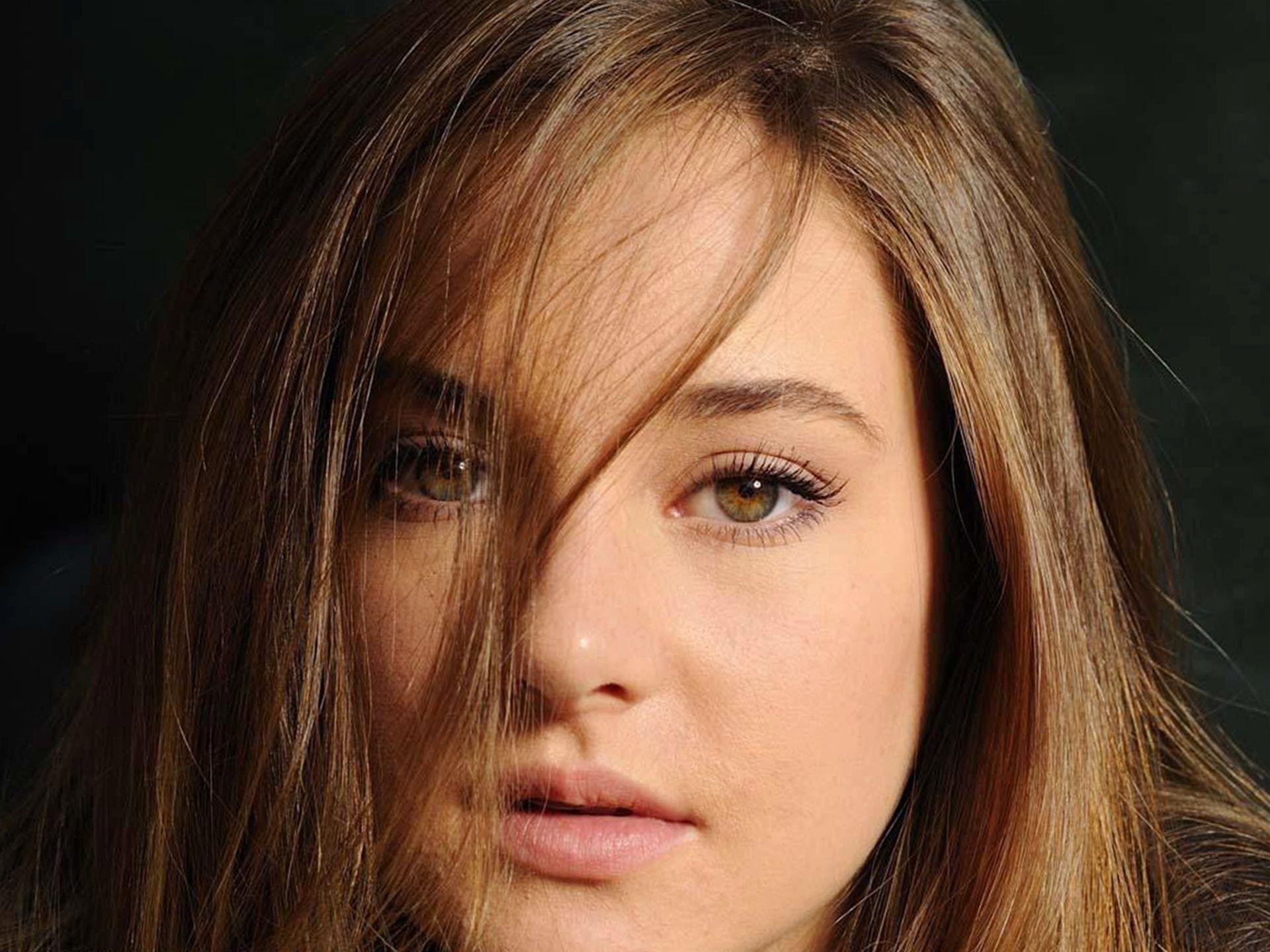 Free Download Shailene Woodley HD Wallpaper Download 2017