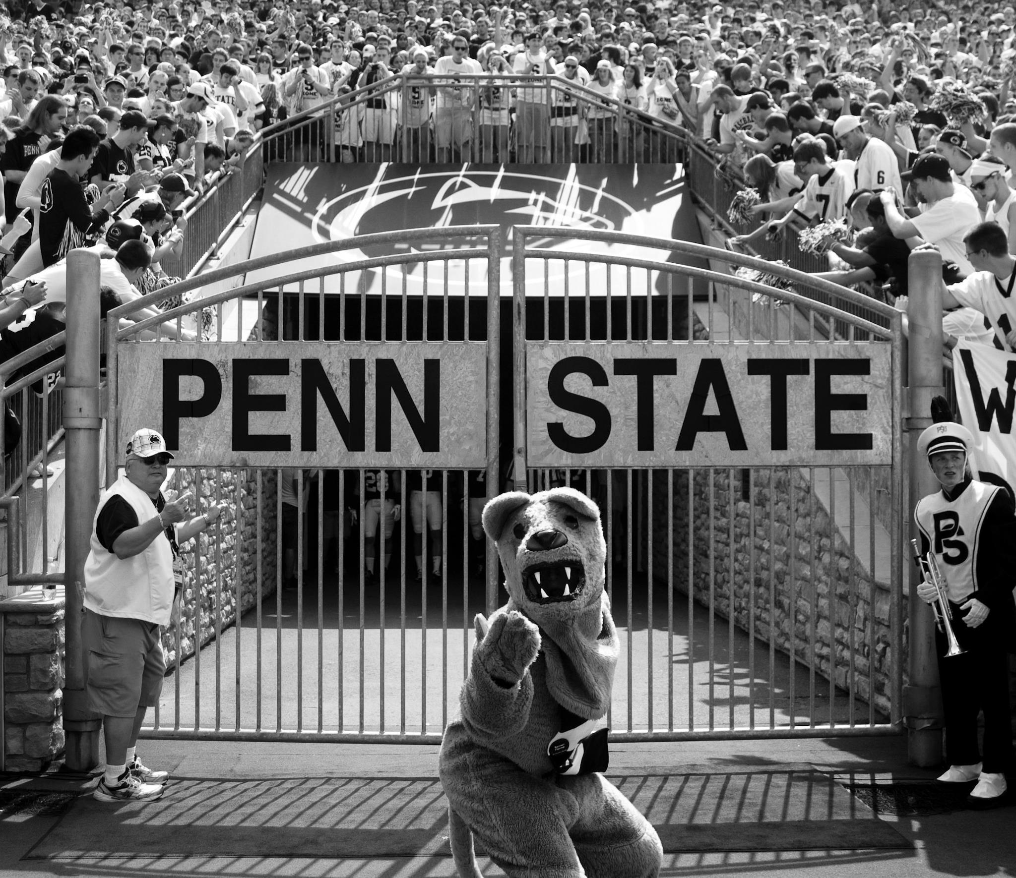 The Idiocracy of America..Penn State Scandal. College football