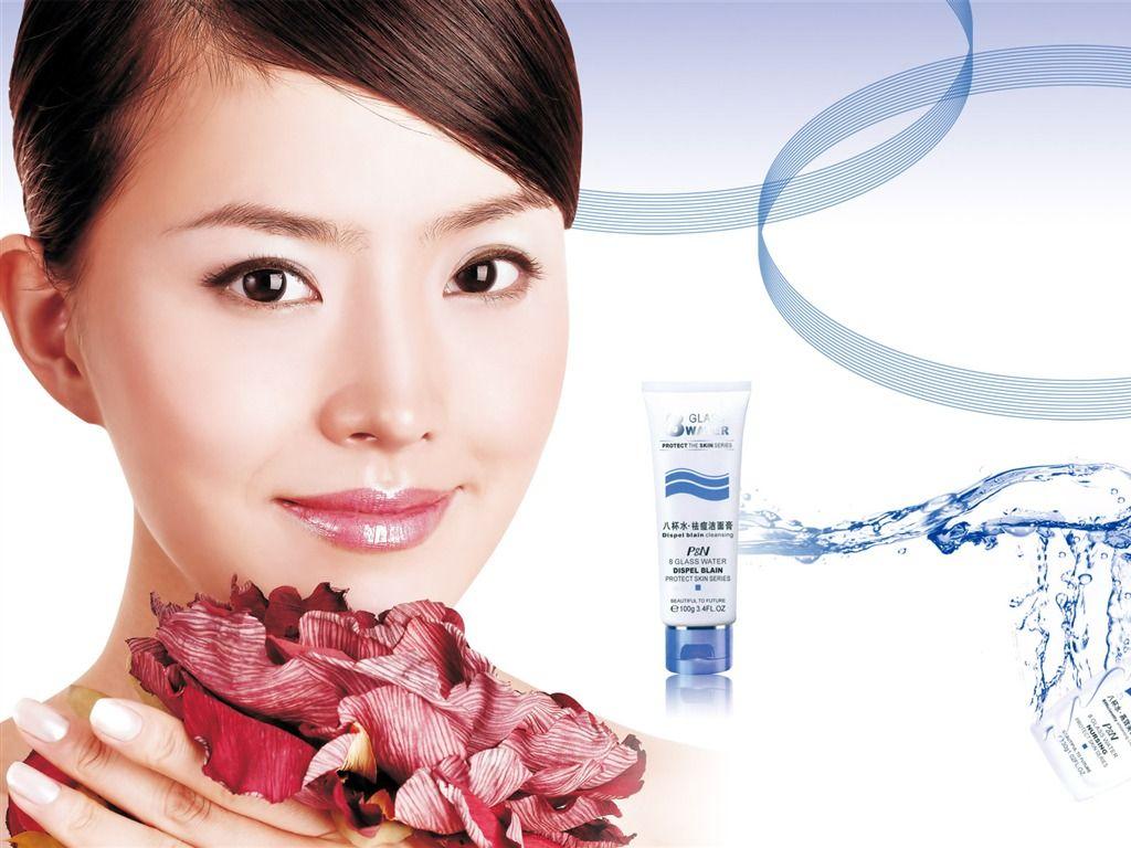 FASHION of Life Style: Cosmetic Wallpaper