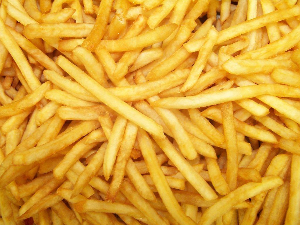 French Fries wallpaperx768