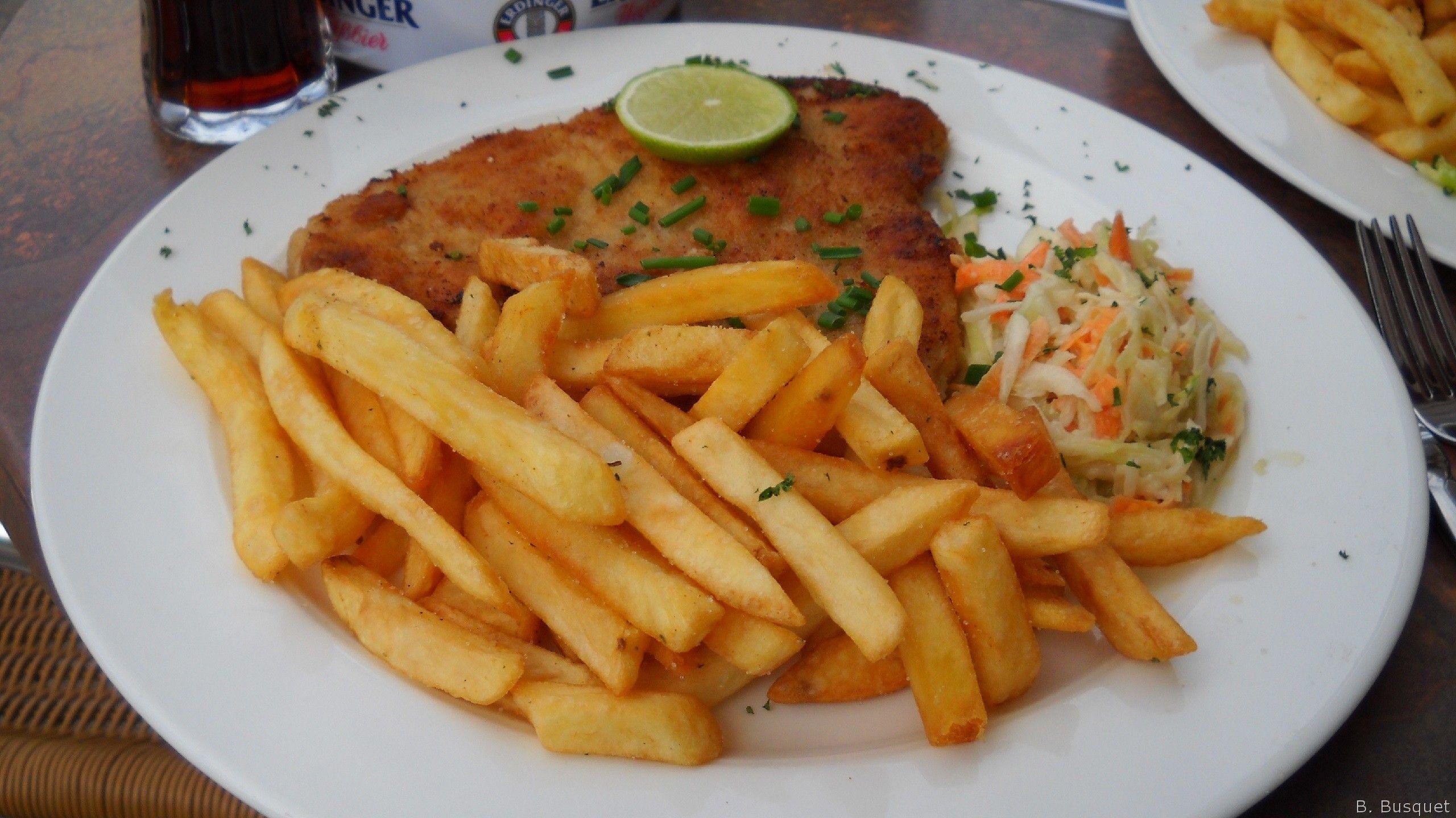 Schnitzel and french fries HD Wallpaper