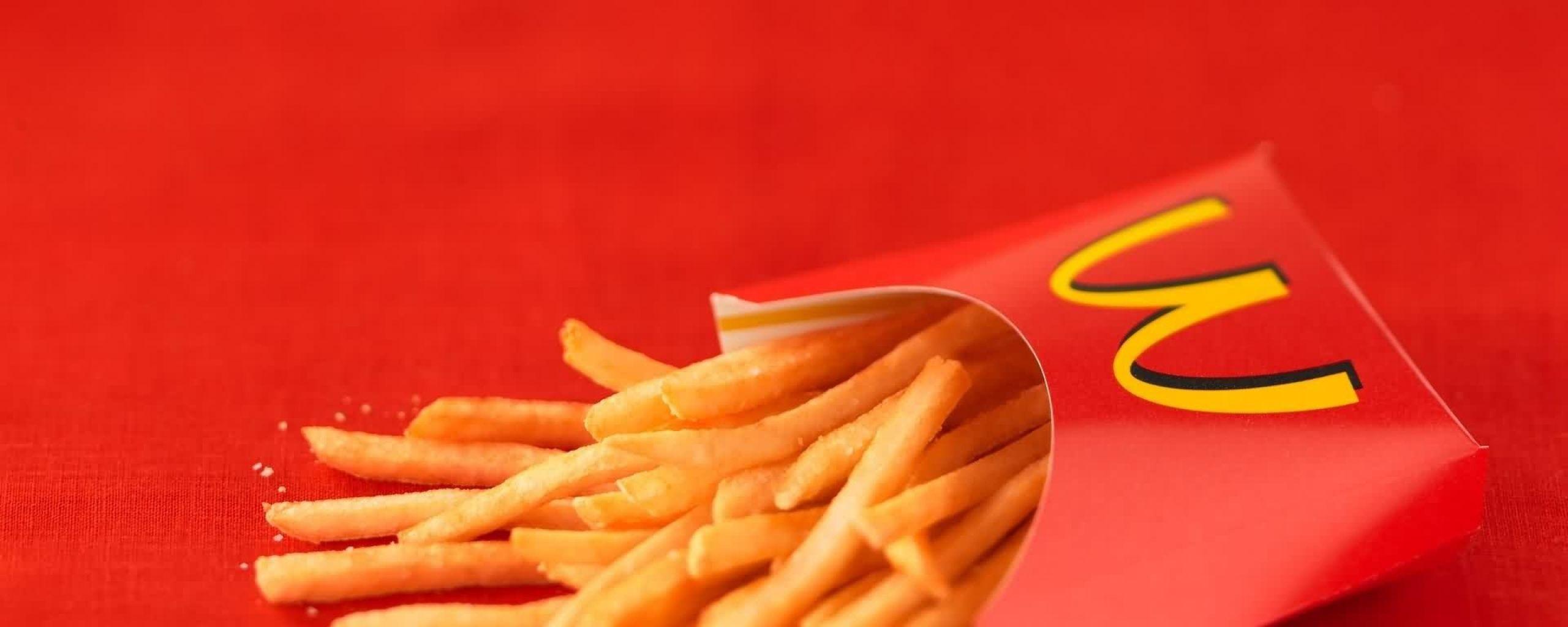 Fast French Fries wallpaperx1024