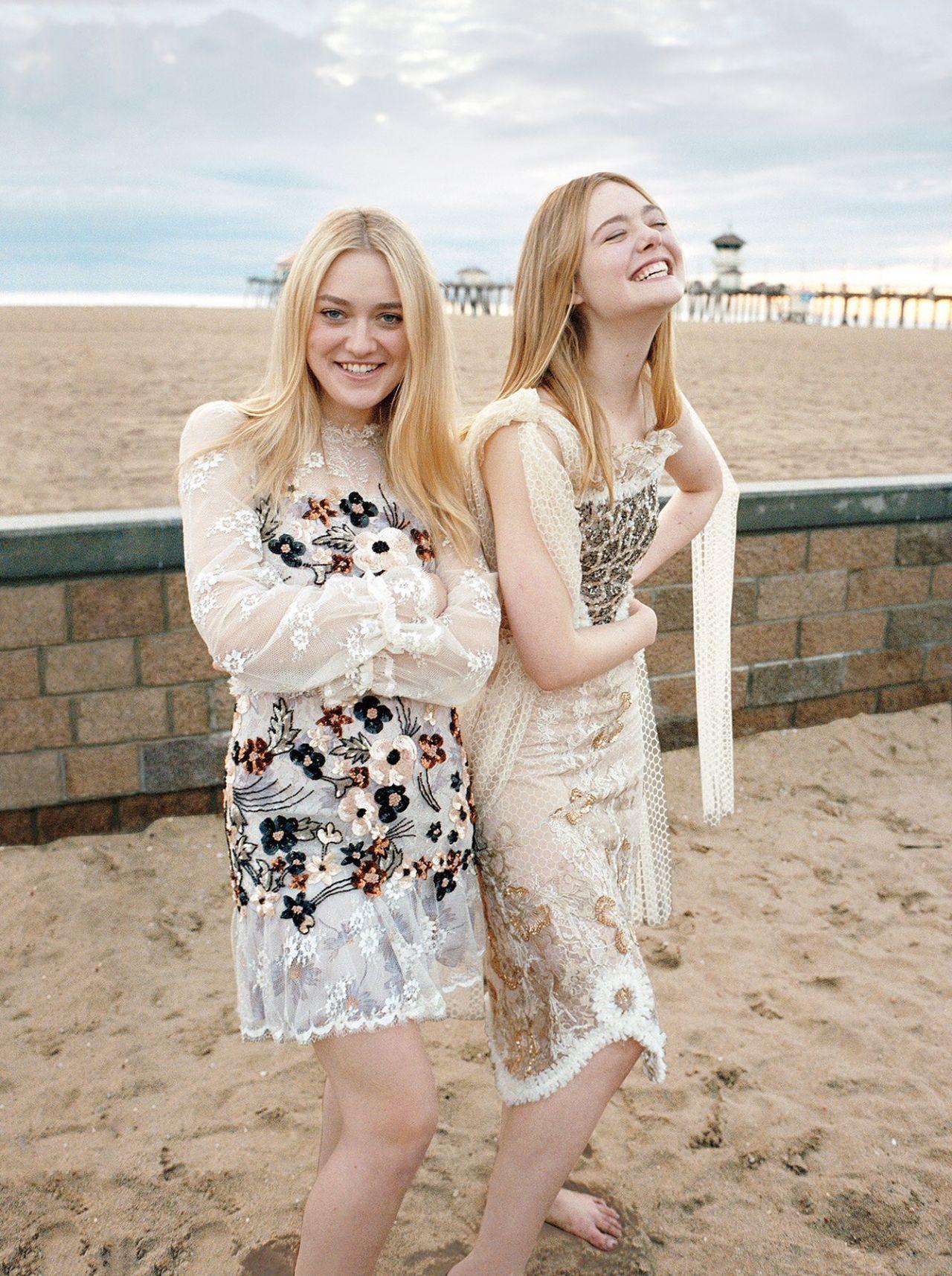 Elle Fanning & Dakota Fanning