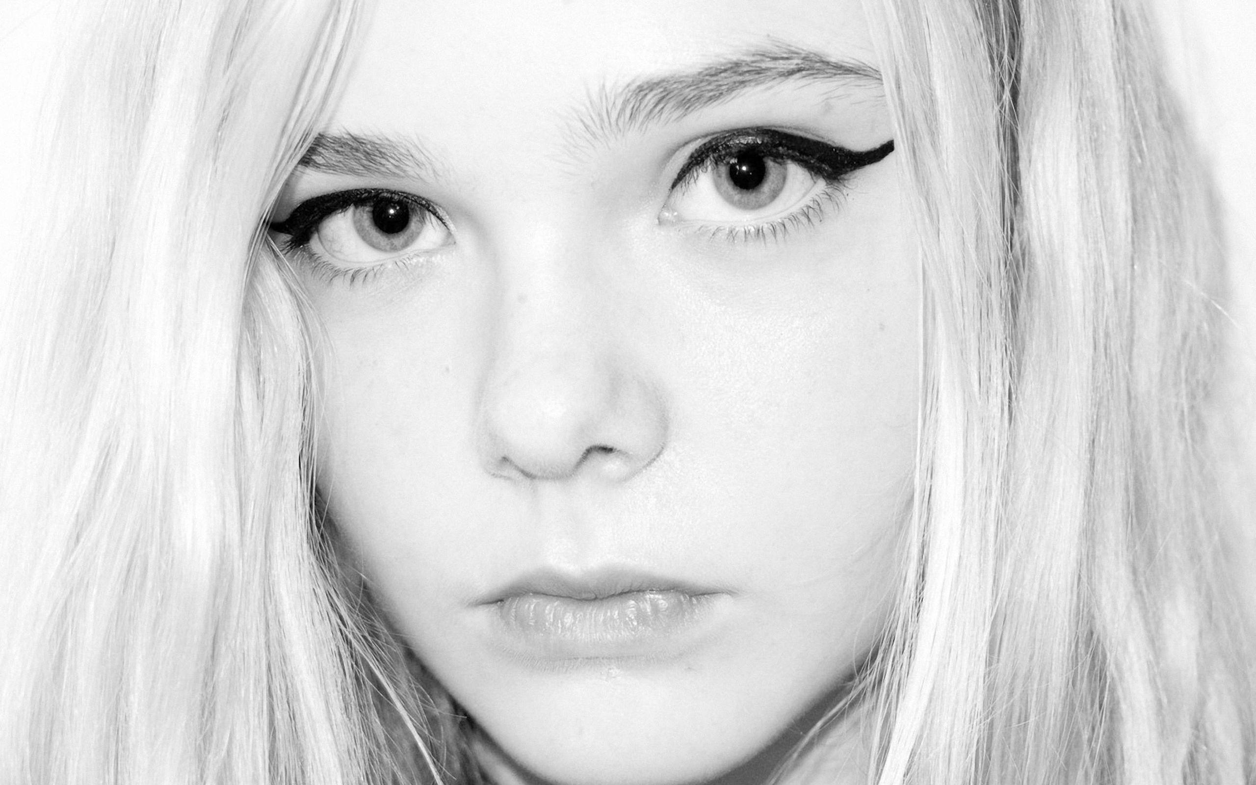 Elle Fanning Wallpaper, Picture, Image