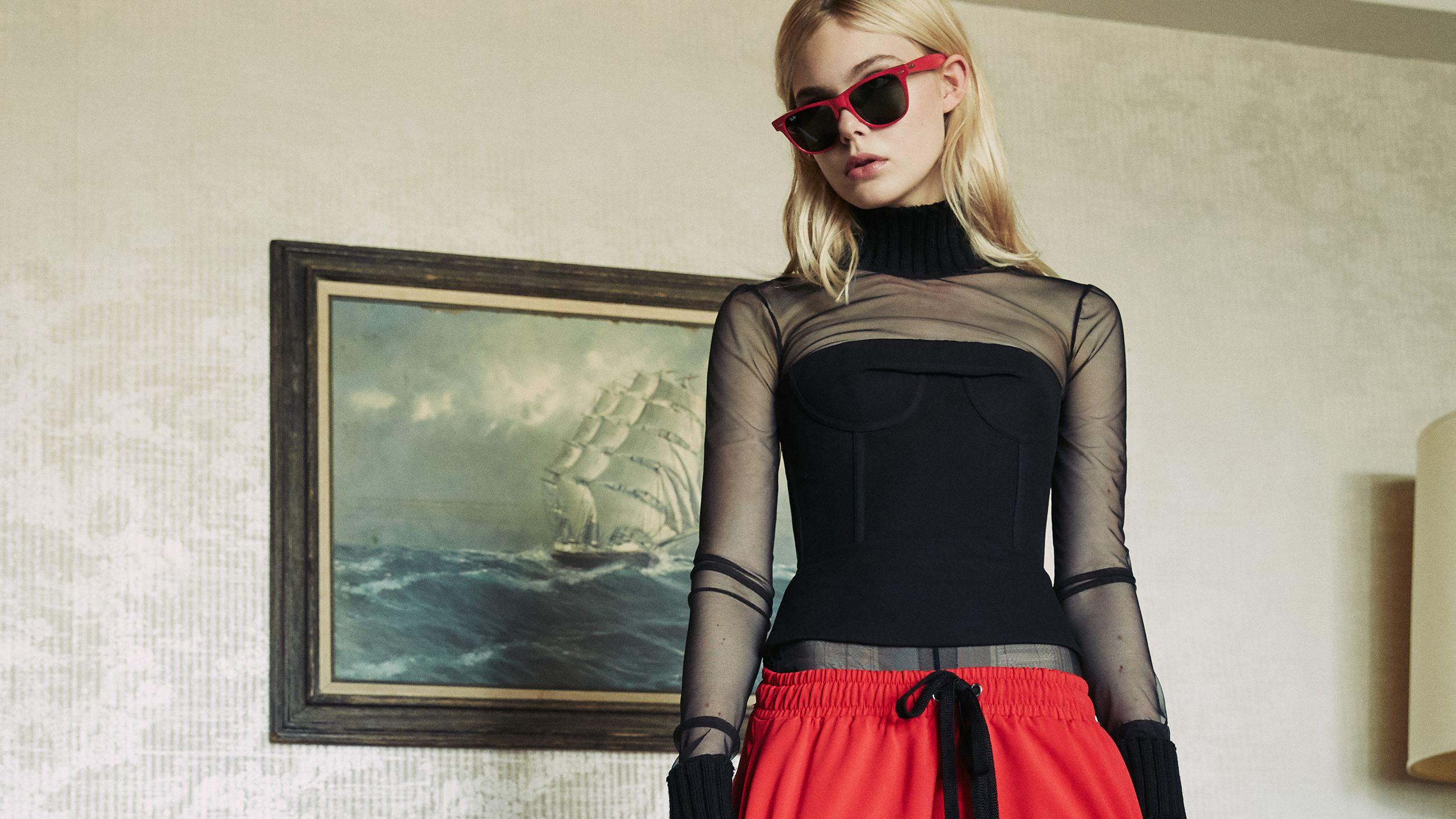 Download Elle Fanning 2017 HD 4k Wallpaper In 2560x1440 Screen