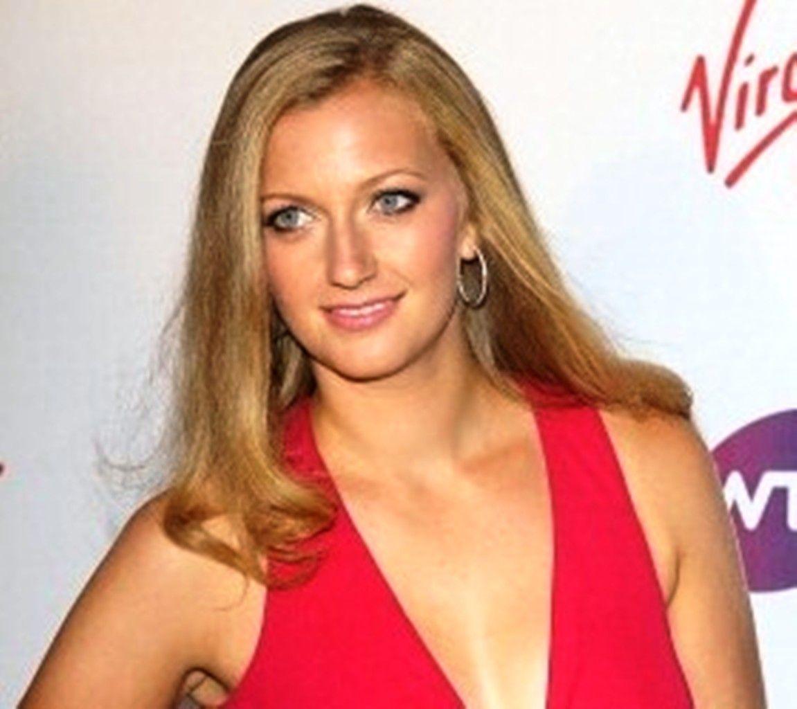 Pros with the best looking wife?