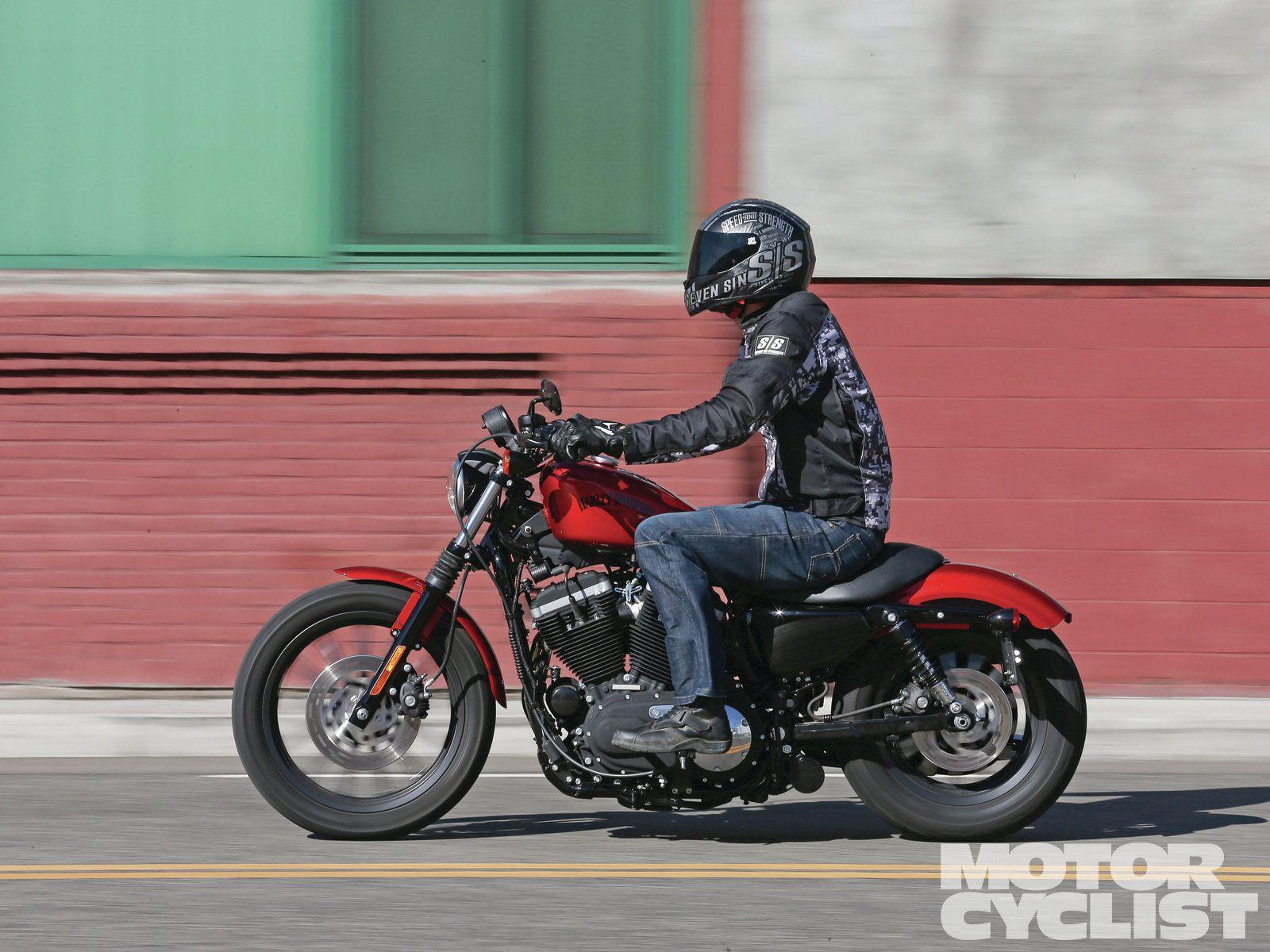 Beautiful Bike In Moscow Harley Davidson XL 883R Sportster