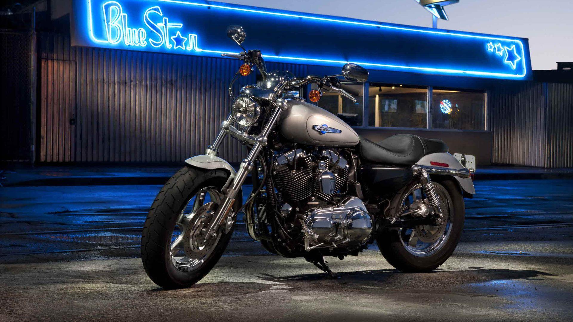 Harley Davidson Sportster XL1200C Custom HD Wallpaper. Background
