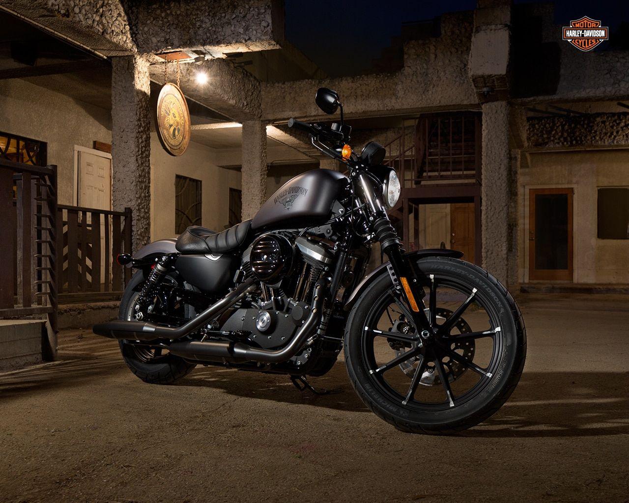 Sportster Iron 883. Harley Davidson USA