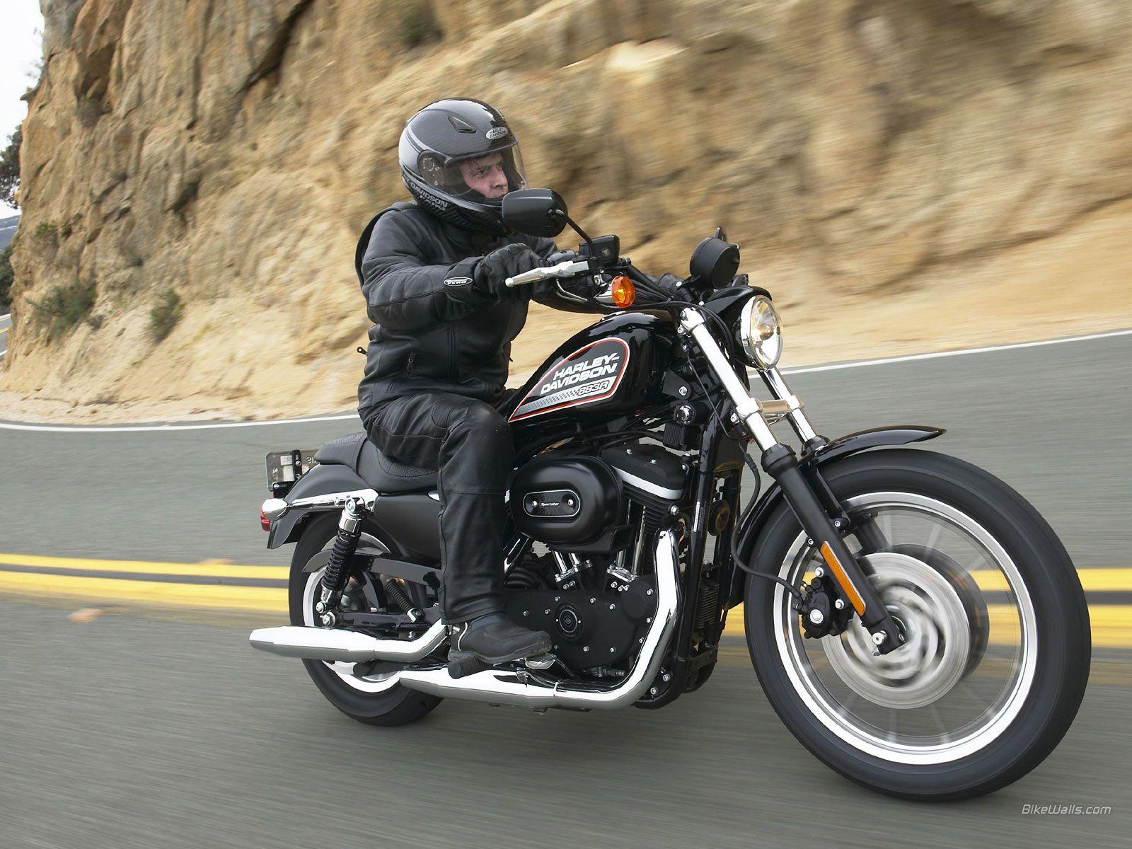 Harley Davidson XL 883 R Sportster 1600 X 1200 Wallpaper