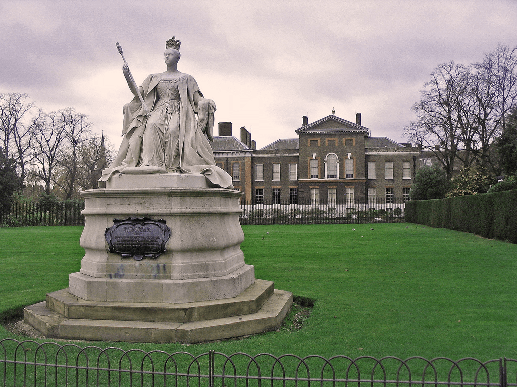 Kensington Palace Gardens W8 4PX