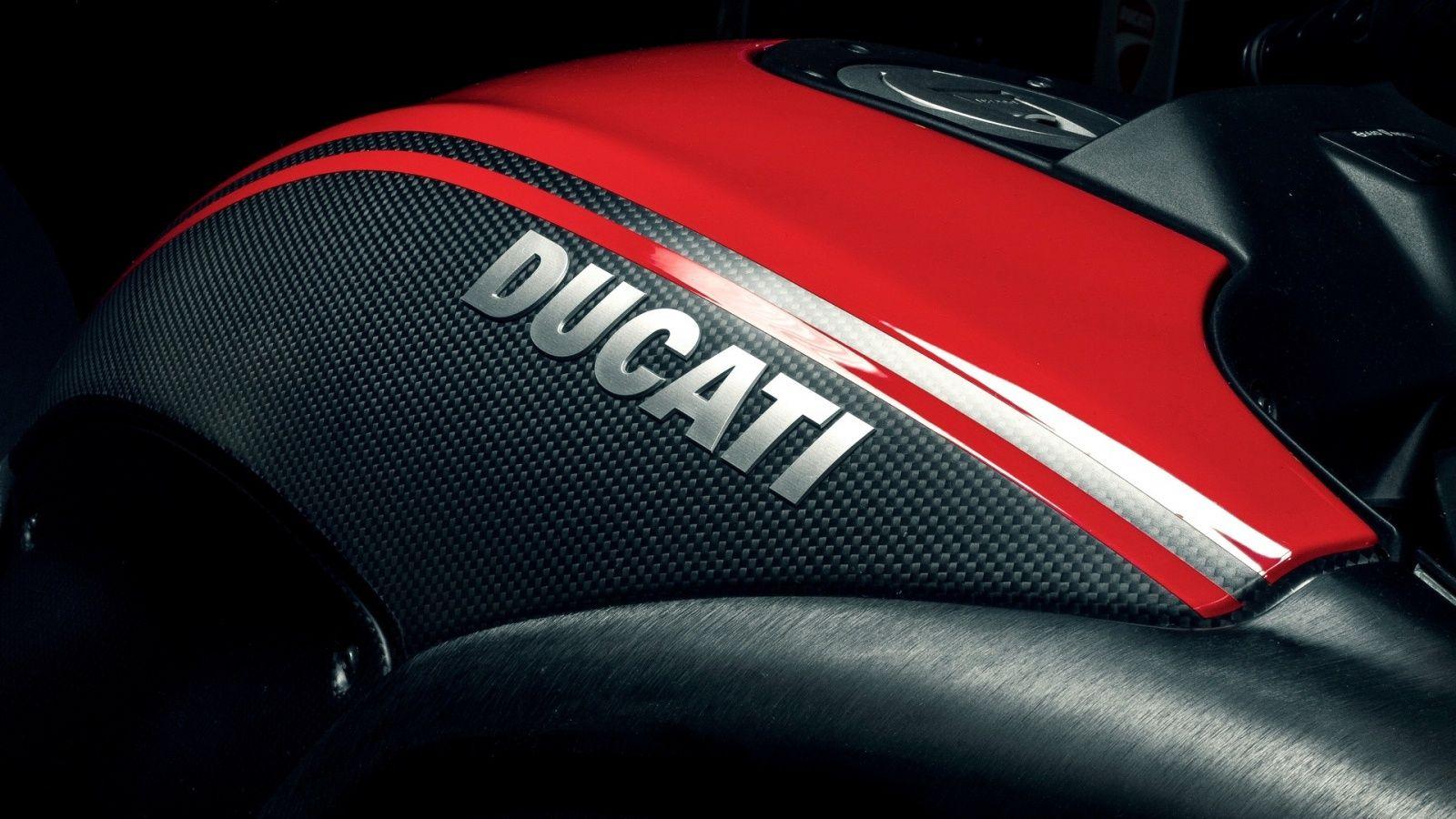 Ducati Diavel Carbon Wallpaper