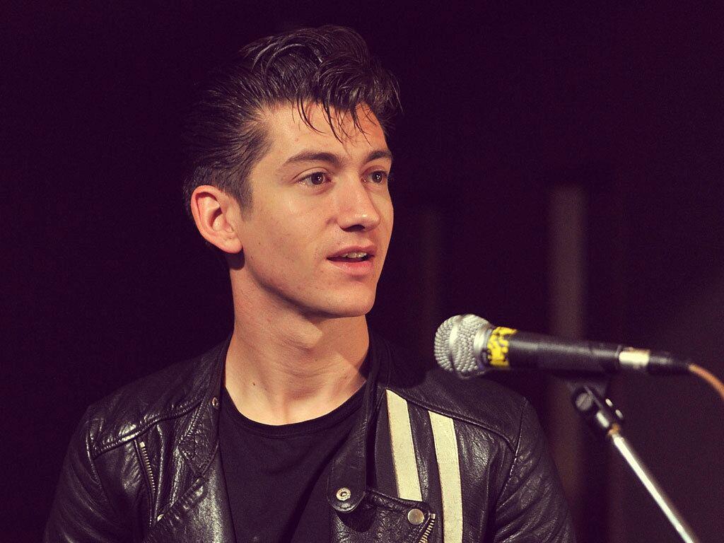 Alex Turner Wallpapers  Top Free Alex Turner Backgrounds  WallpaperAccess