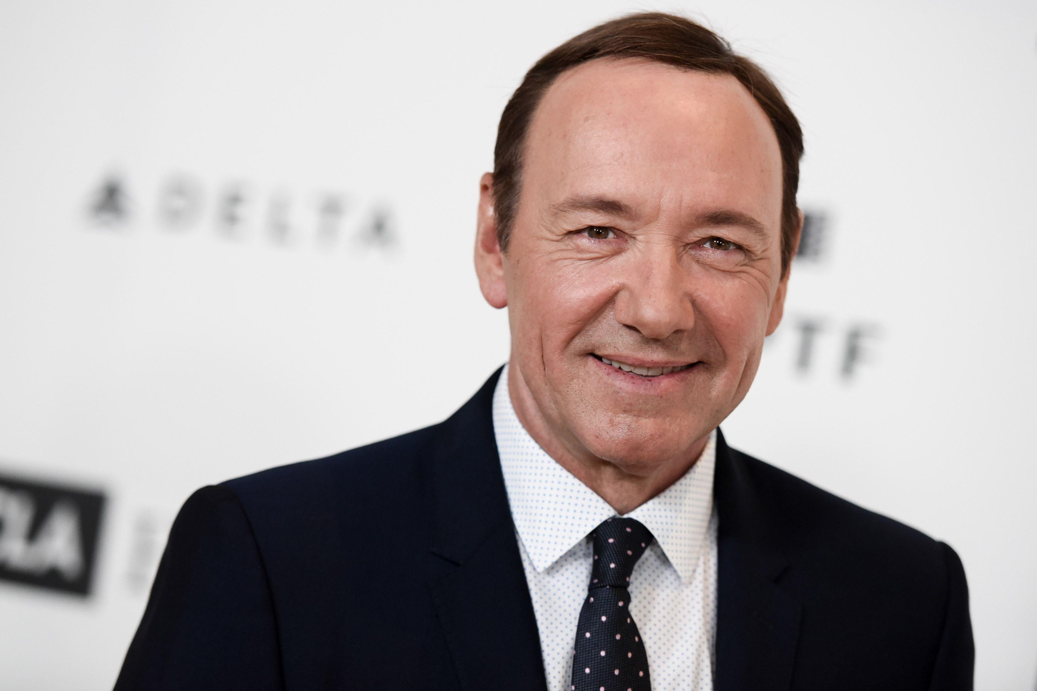 Kevin Spacey Wallpaper Image Photo Picture Background