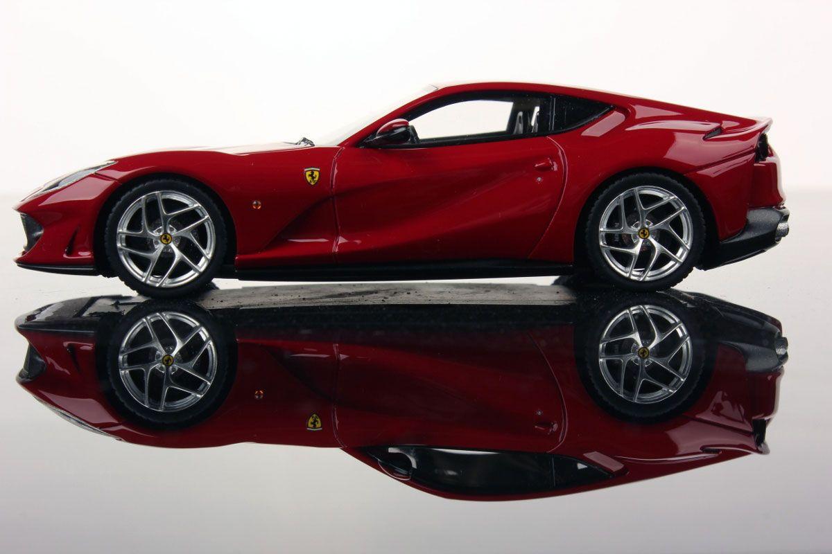 Ferrari 812 Superfast: we will realize the Official Model in 1:43