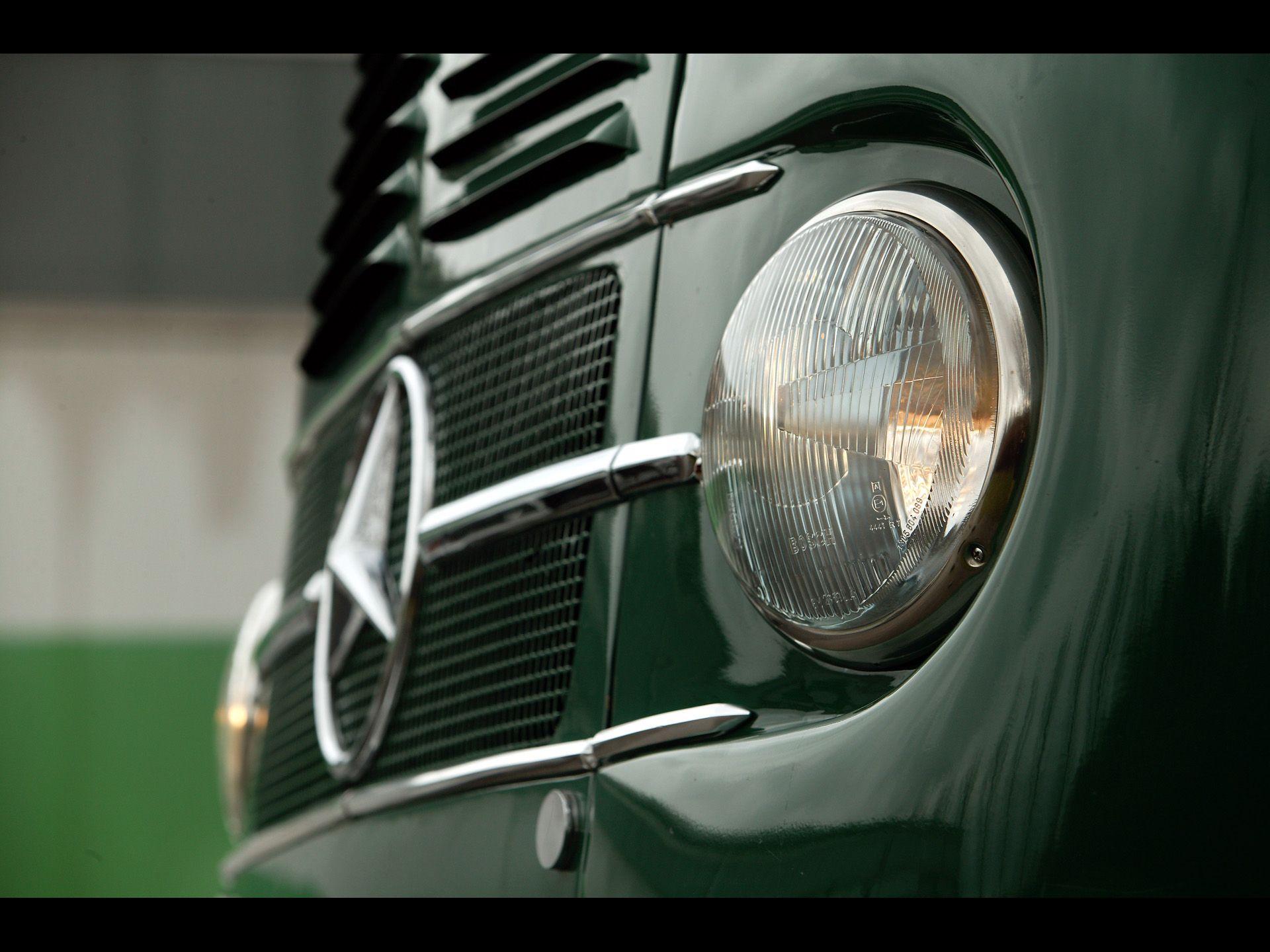 1958 1961 Mercedes Benz LP 333 Platform Truck