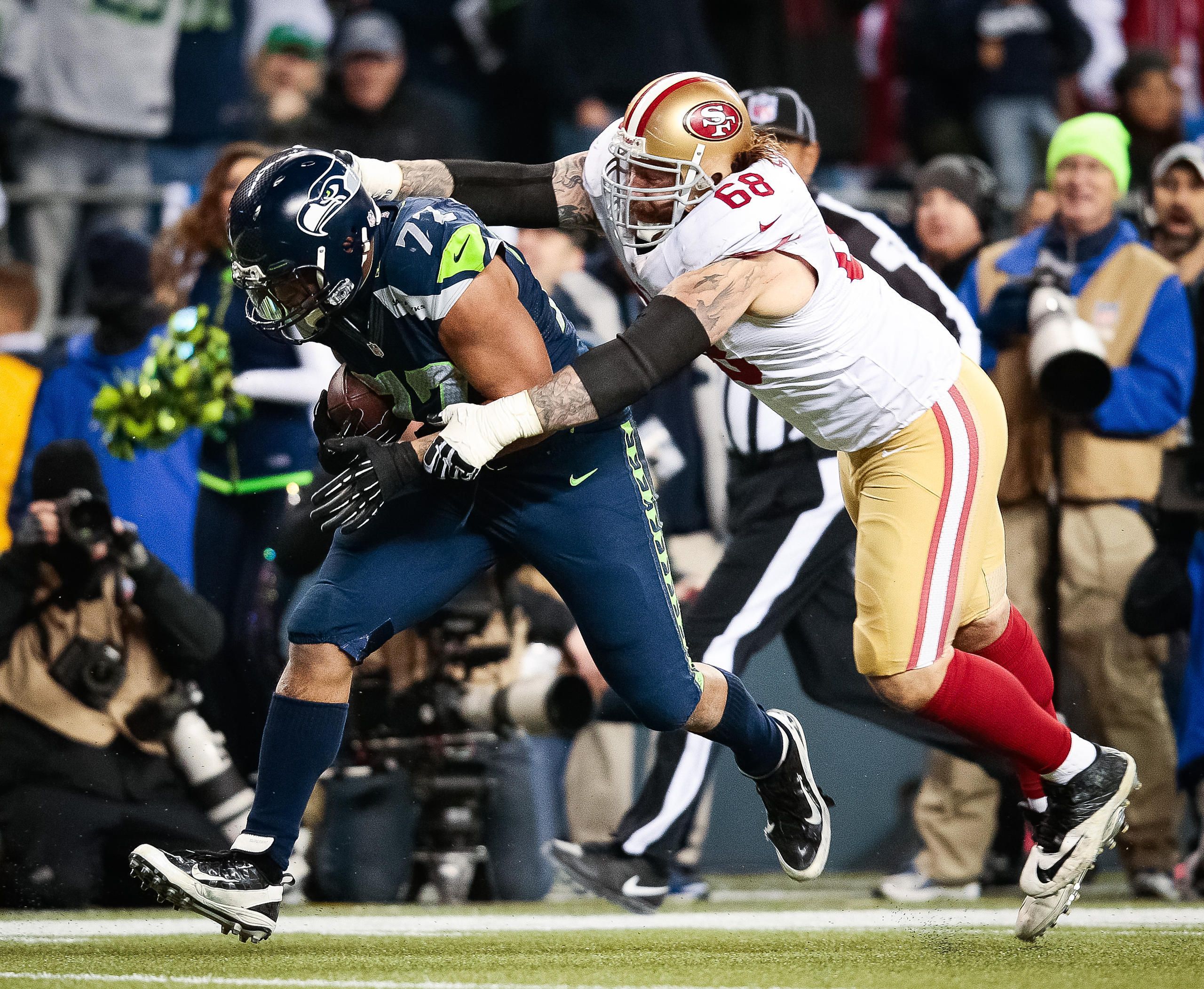 Photo Gallery of Michael Bennett