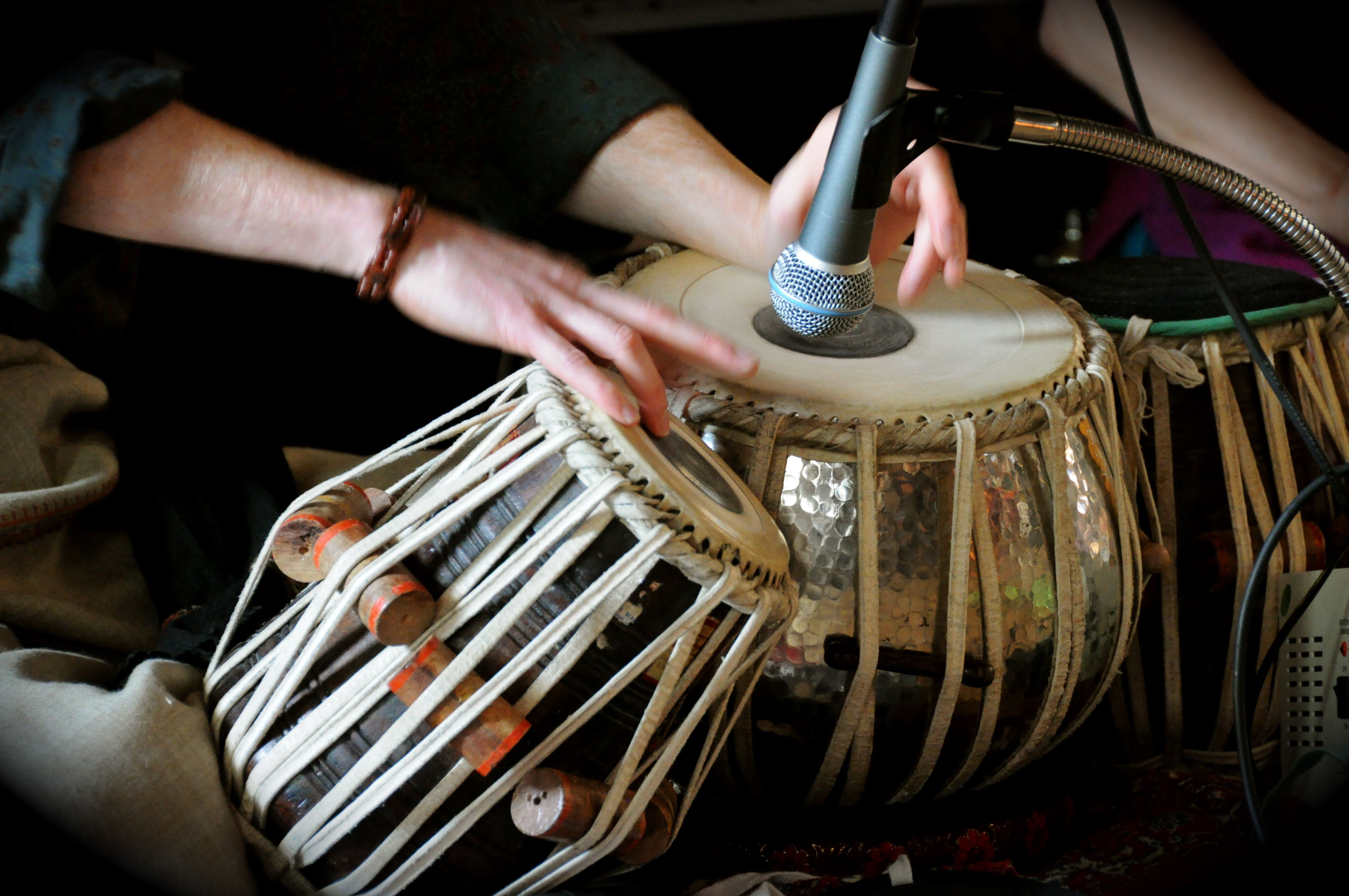 File:Tabla, musical instrument..JPG - Wikimedia Commons