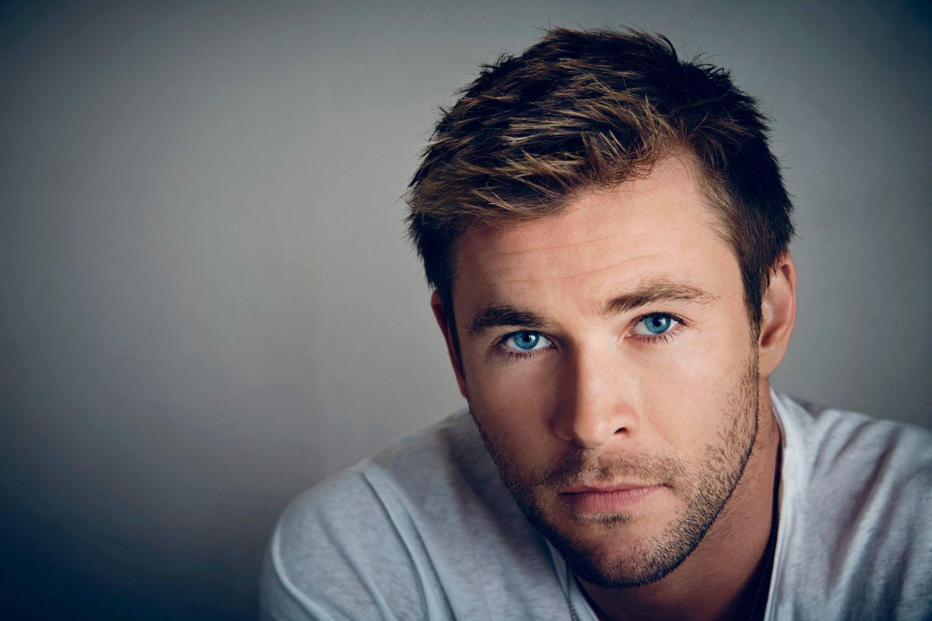 Chris Hemsworth In Blue Suit Magazine Photohoot