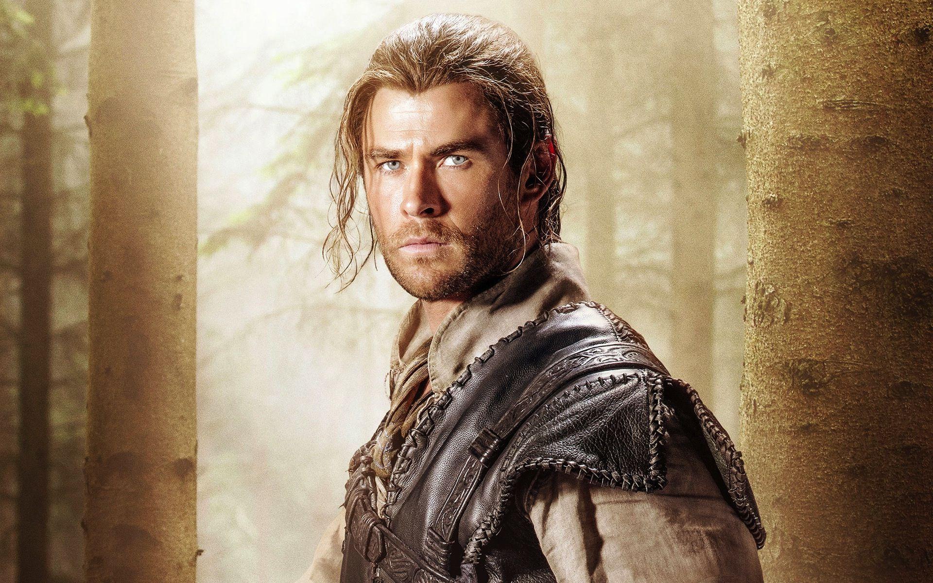 Chris Hemsworth In The Huntsman Winters War Movie. Movies HD 4k