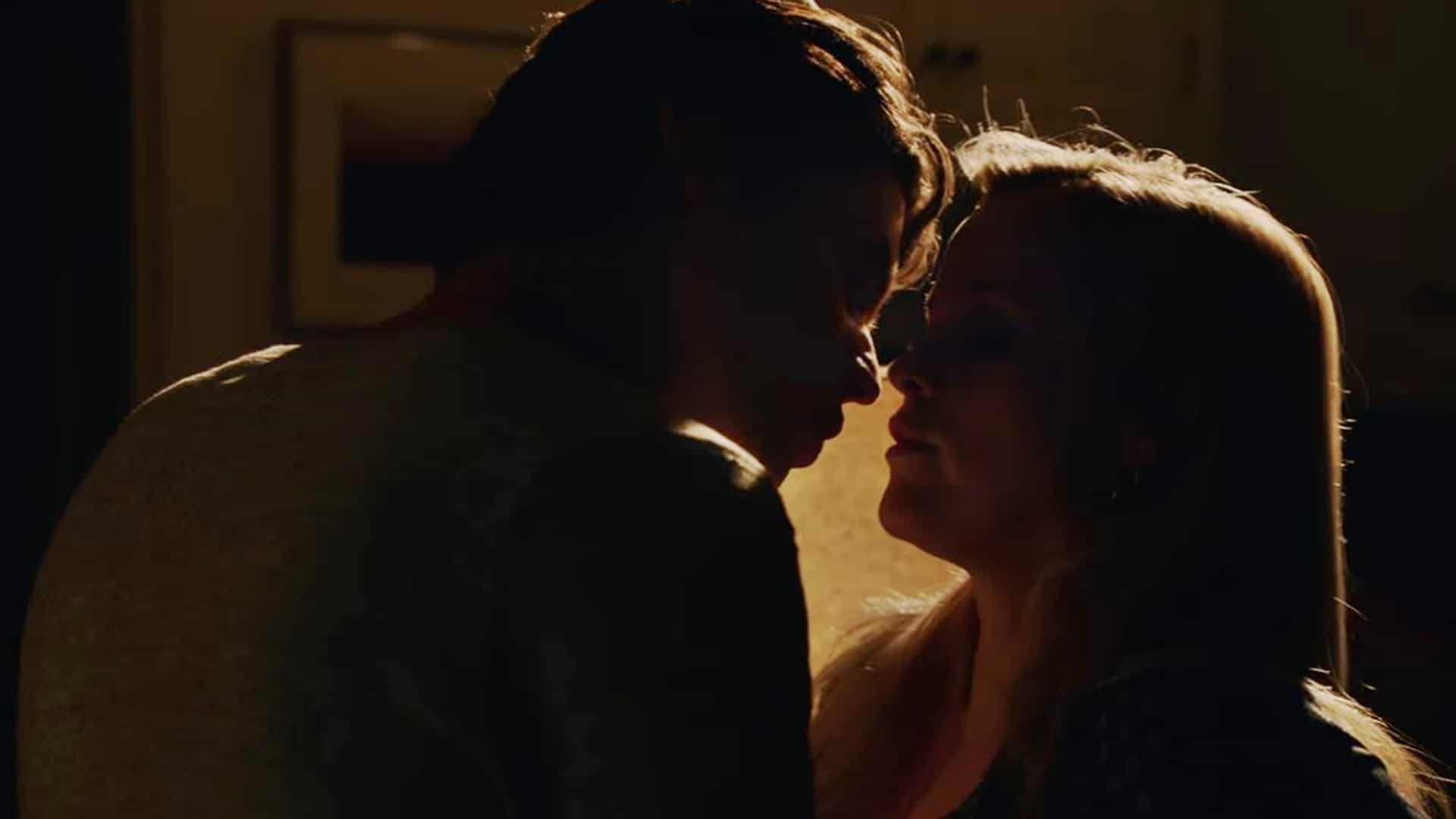 Reese Witherspoon With Nat Wolff Home Again Movie Wallpaper