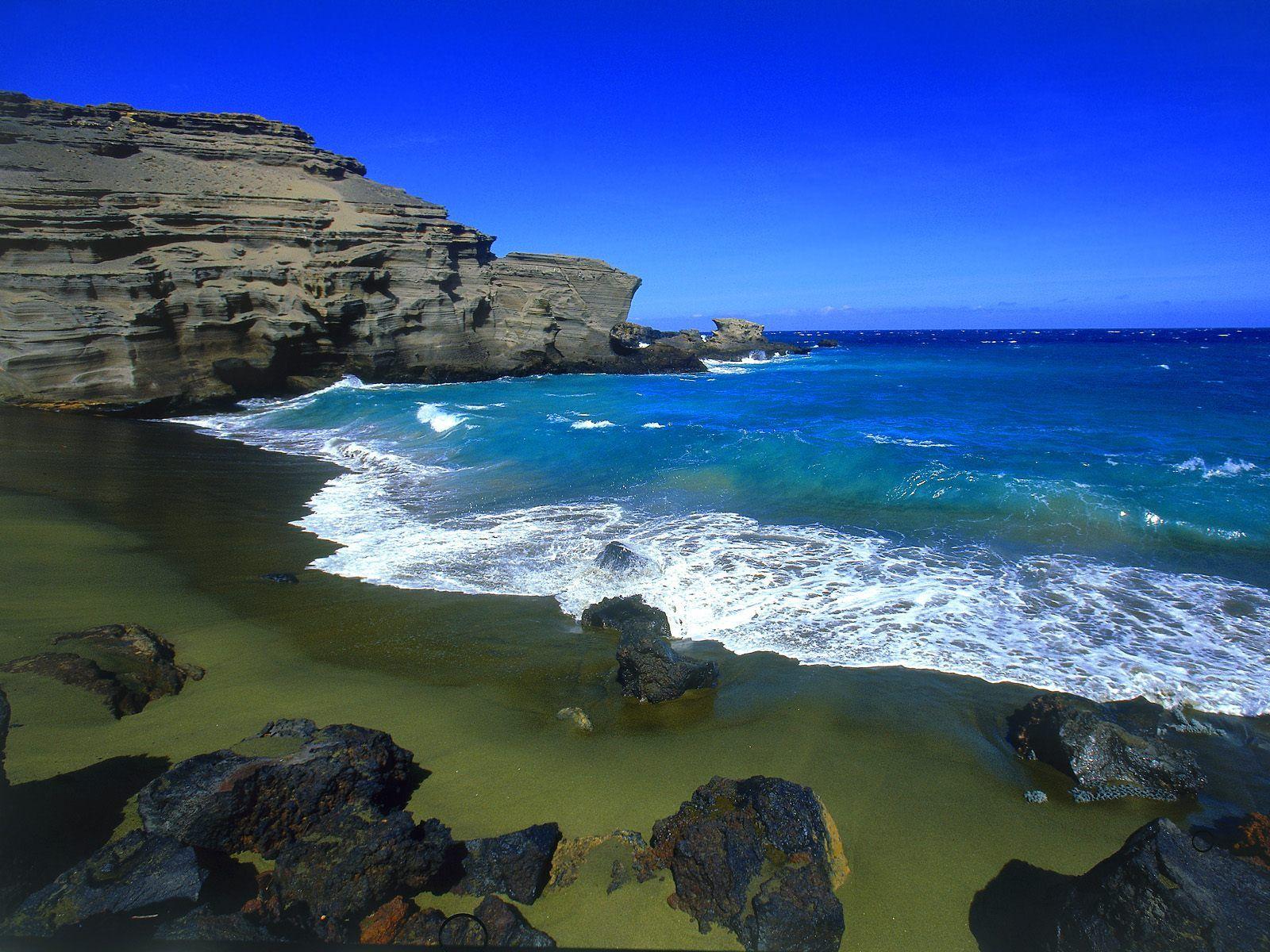 Green Beach Big Island Wallpaper