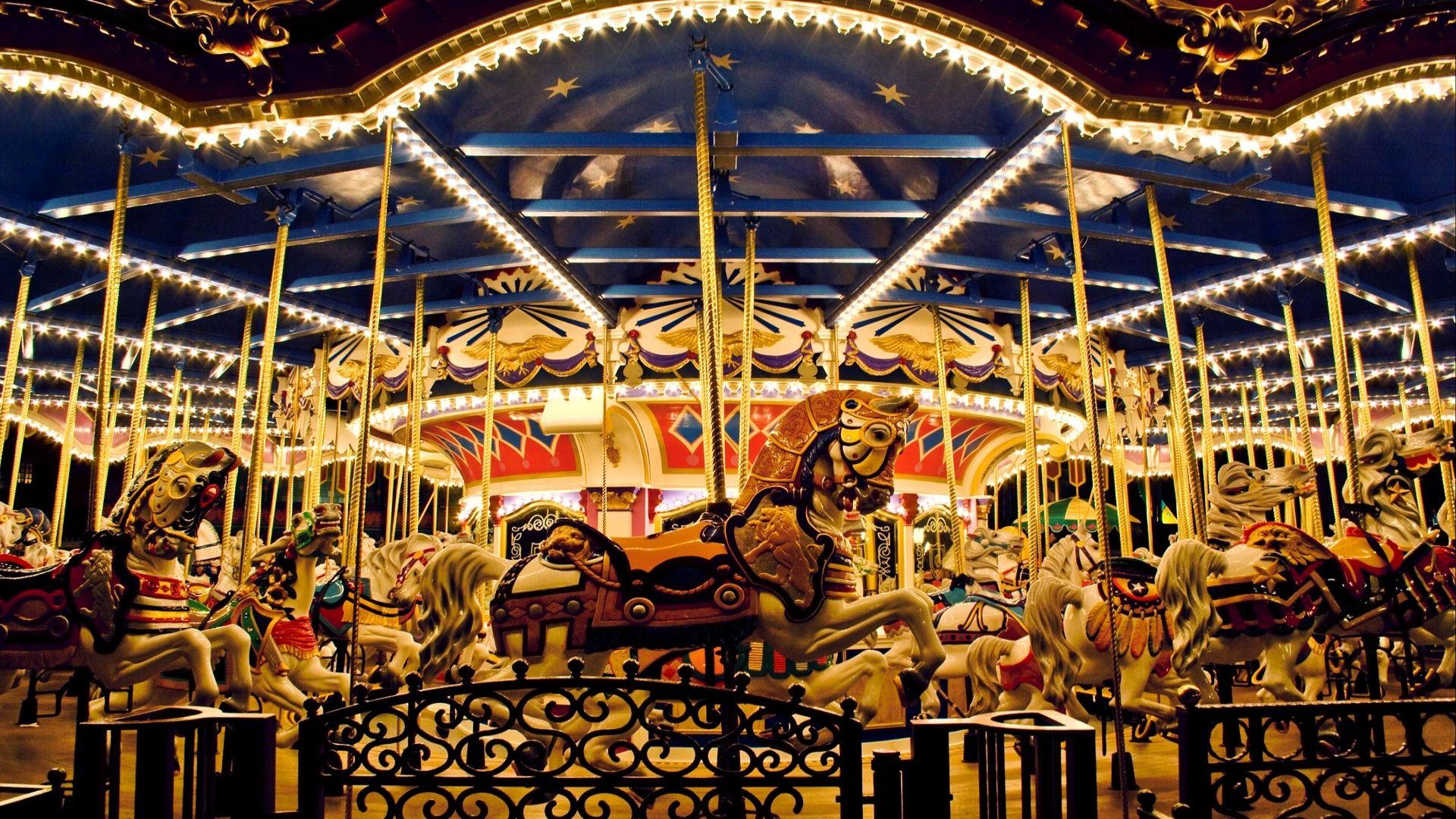 Carousel Karussell Carrousel kirmes funfair fête foraine deco tube gif anime  animated animation, carousel , karussell , carrousel , kirmes , funfair ,  fête , foraine , deco , tube , gif , anime , animated , animation - Free  animated GIF - PicMix