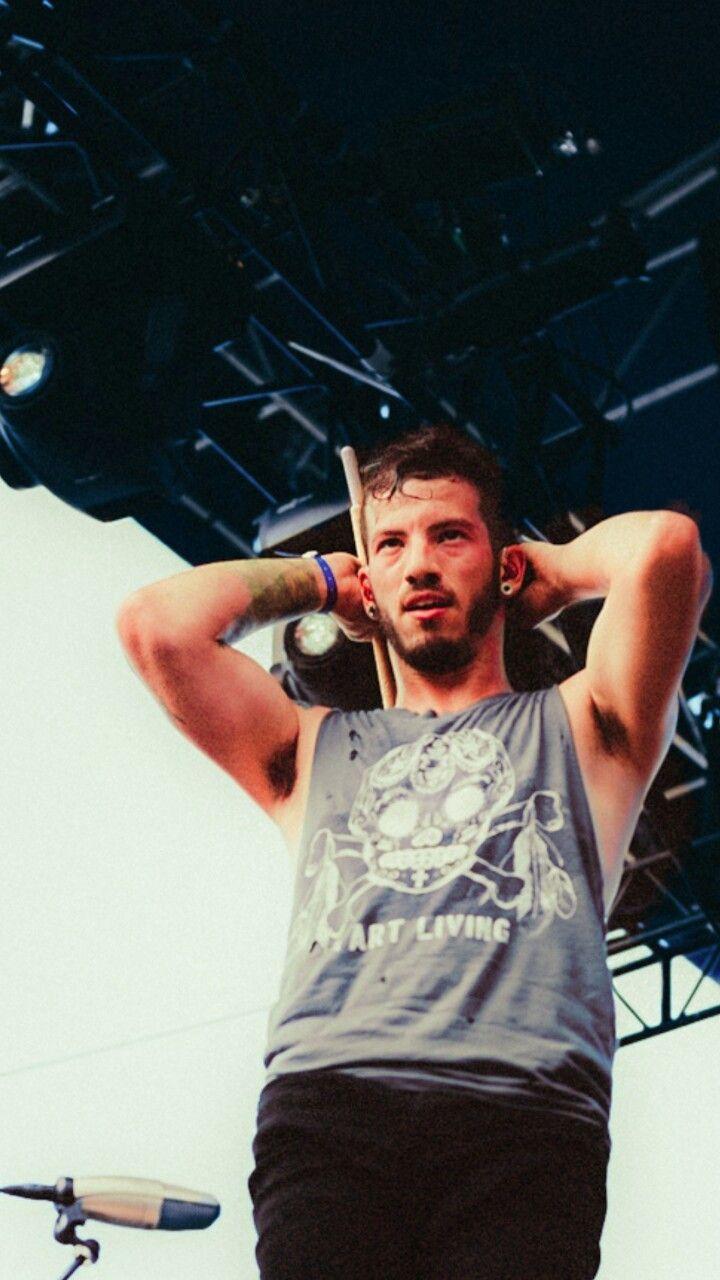 i made some josh dun wallpaper for y'all