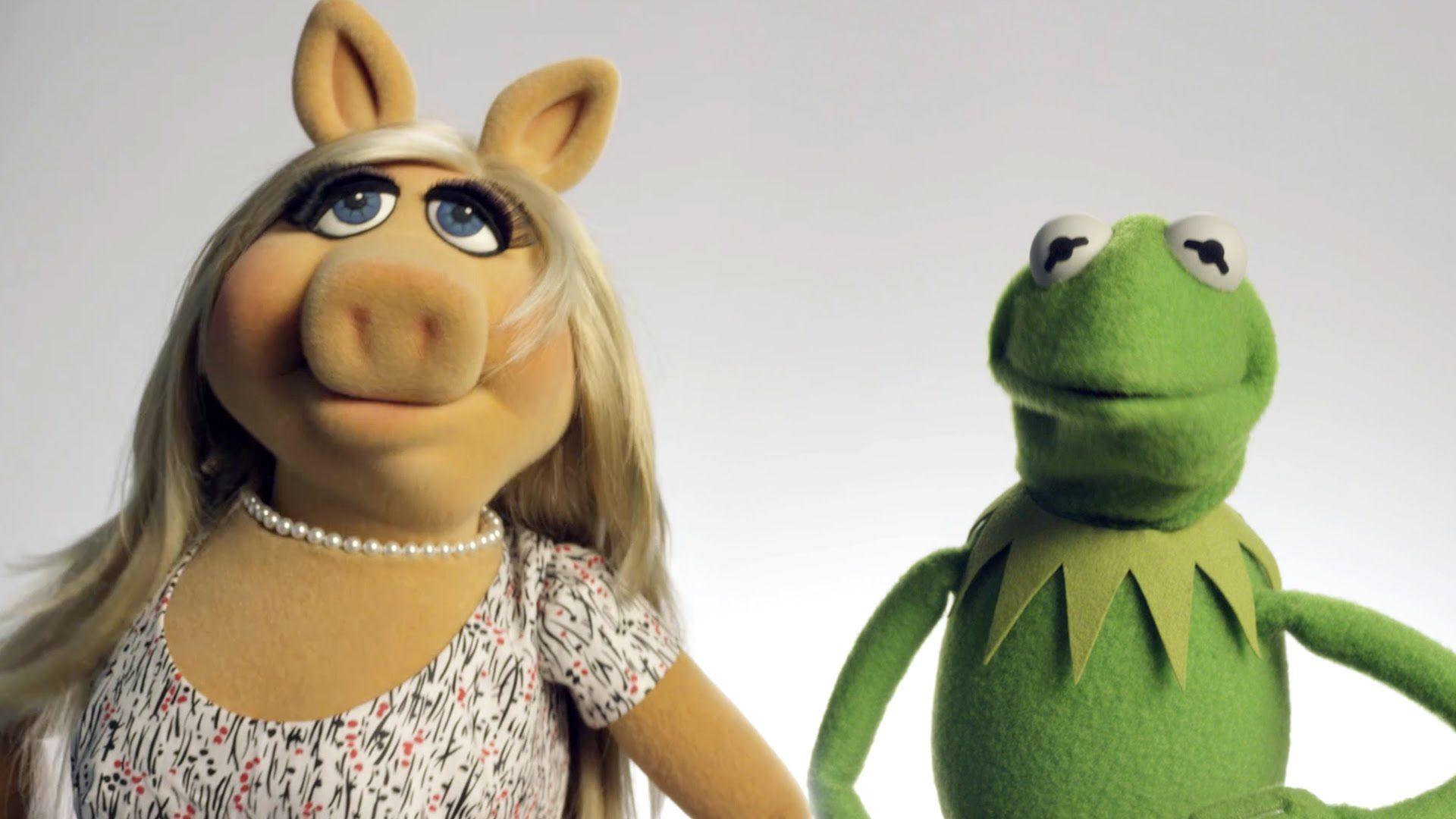 Kermit and Miss Piggy. ESPN Tournament Challenge. The Muppets